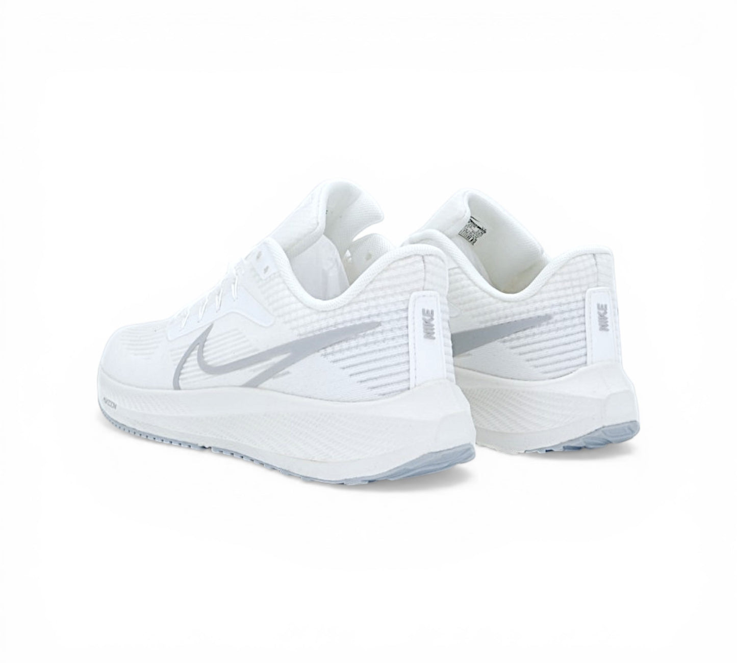 Белые кроссовки Nike Air Zoom Pegasus, вид сбоку
