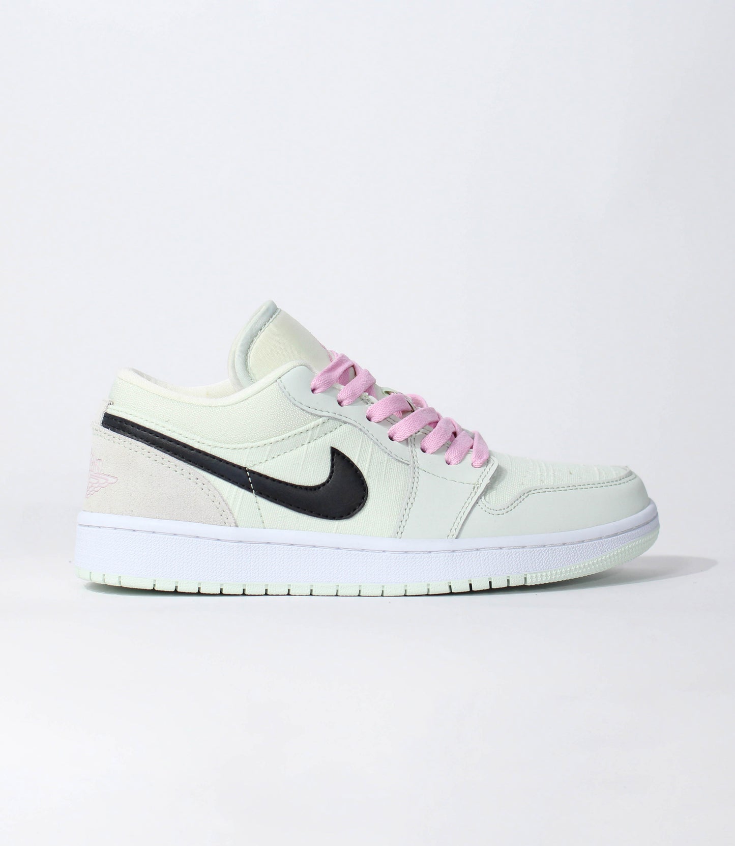 Кроссовки Jordan 1 Low SE WMNS "Barely Green" - Luxe