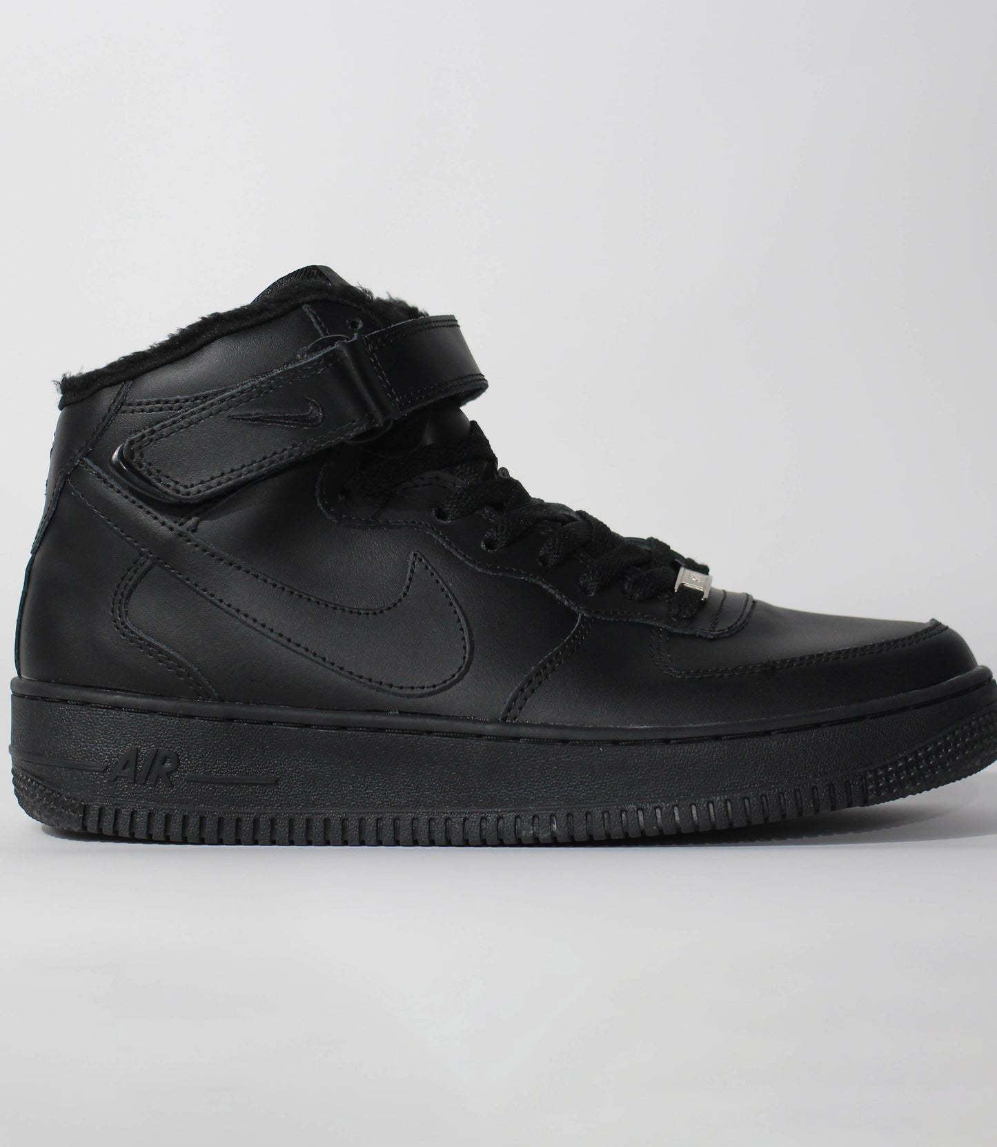 Кроссовки Air Force 1 Mid Winter Black - Premium