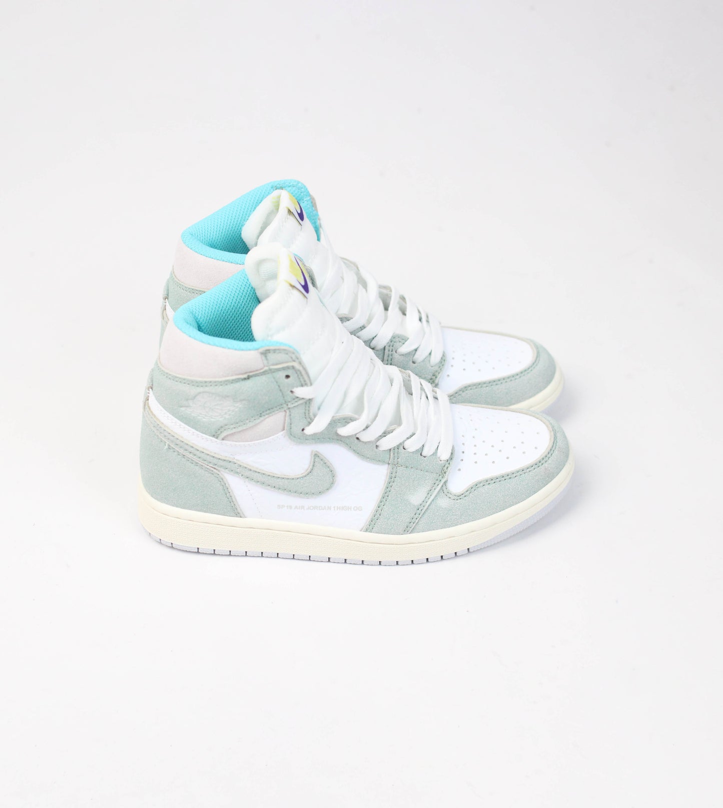 Кроссовки Air Jordan 1 Retro High OG Turbo Green - Premium