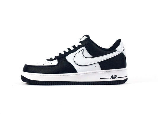 Кроссовки Nike Air Force 1 '07 LV8 Panda In