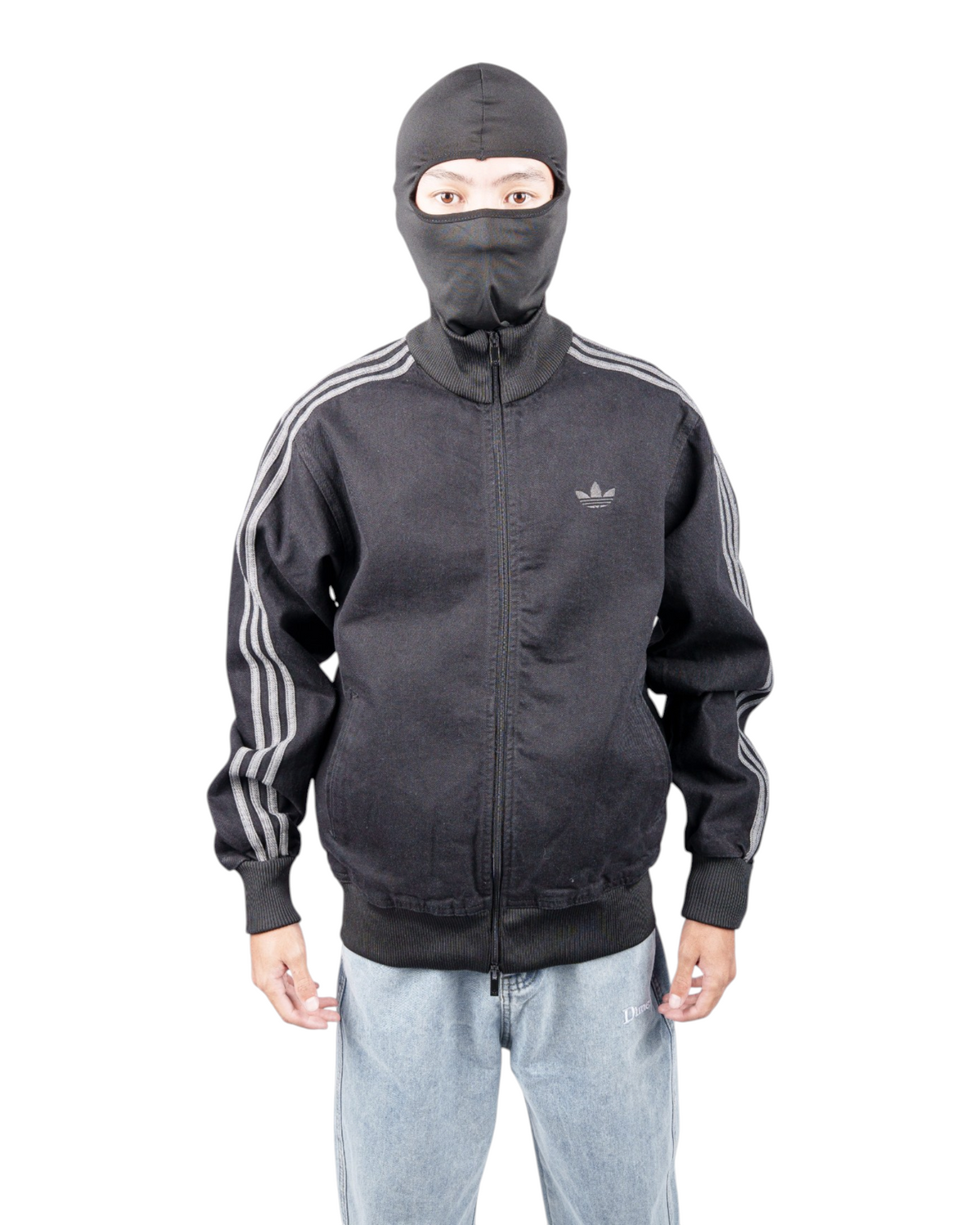 ZZJC6717-black-clothing-20261002-01