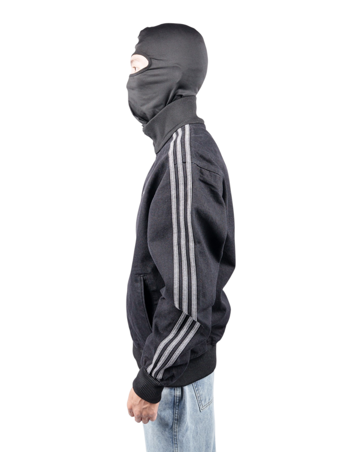 ZZJC6717-black-clothing-20261002-03