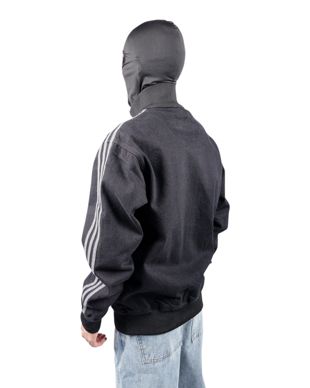 ZZJC6717-black-clothing-20261002-04