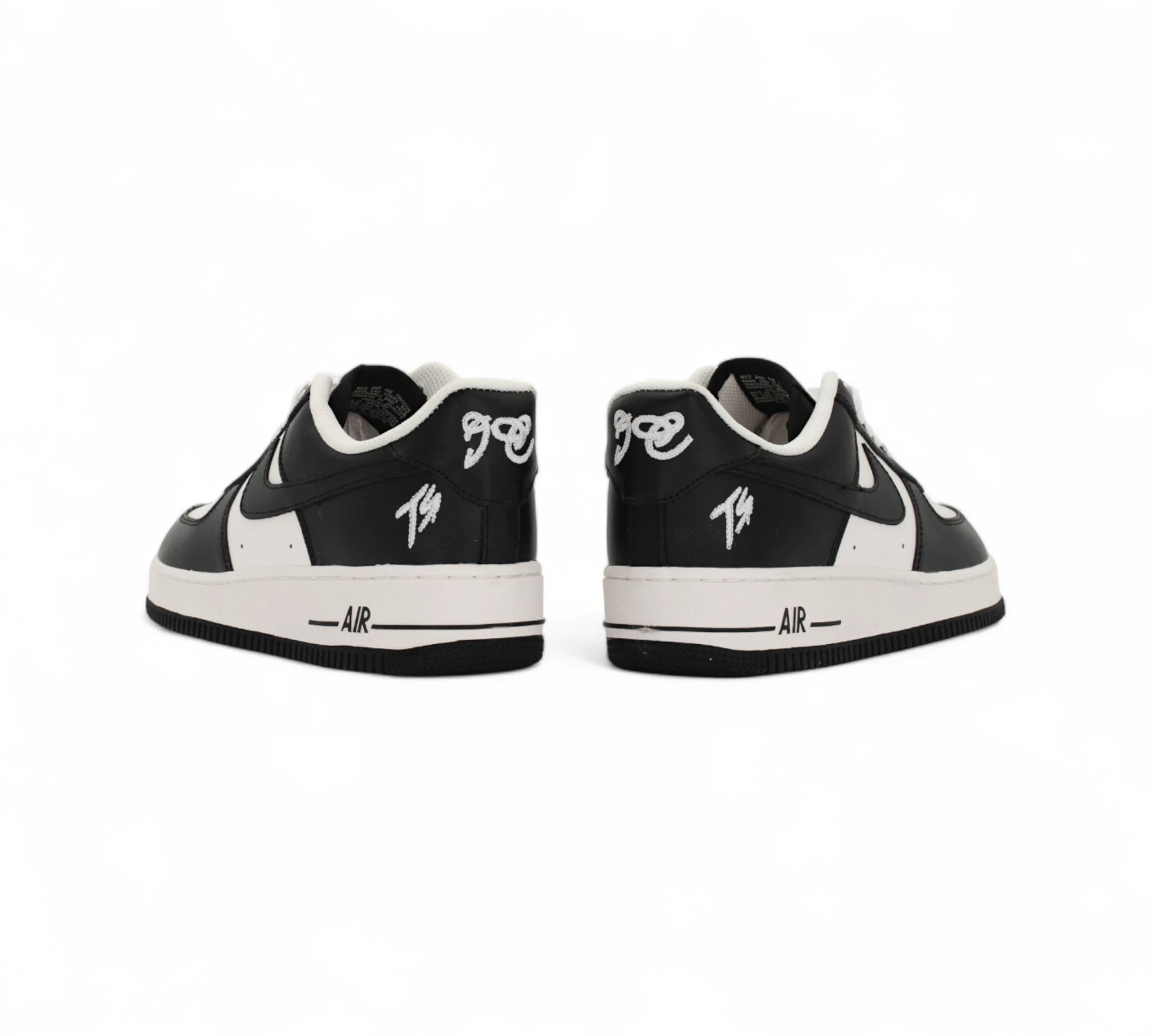 Nike Air Force 1 Classic – Panda Colorway — купить кроссовки Nike в Алматы фото 4 | GAMEOVERSHOP