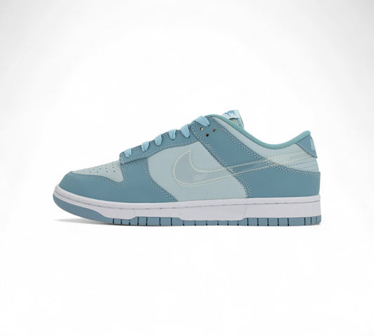 Nike Dunk Low "Aura Clear" NK
