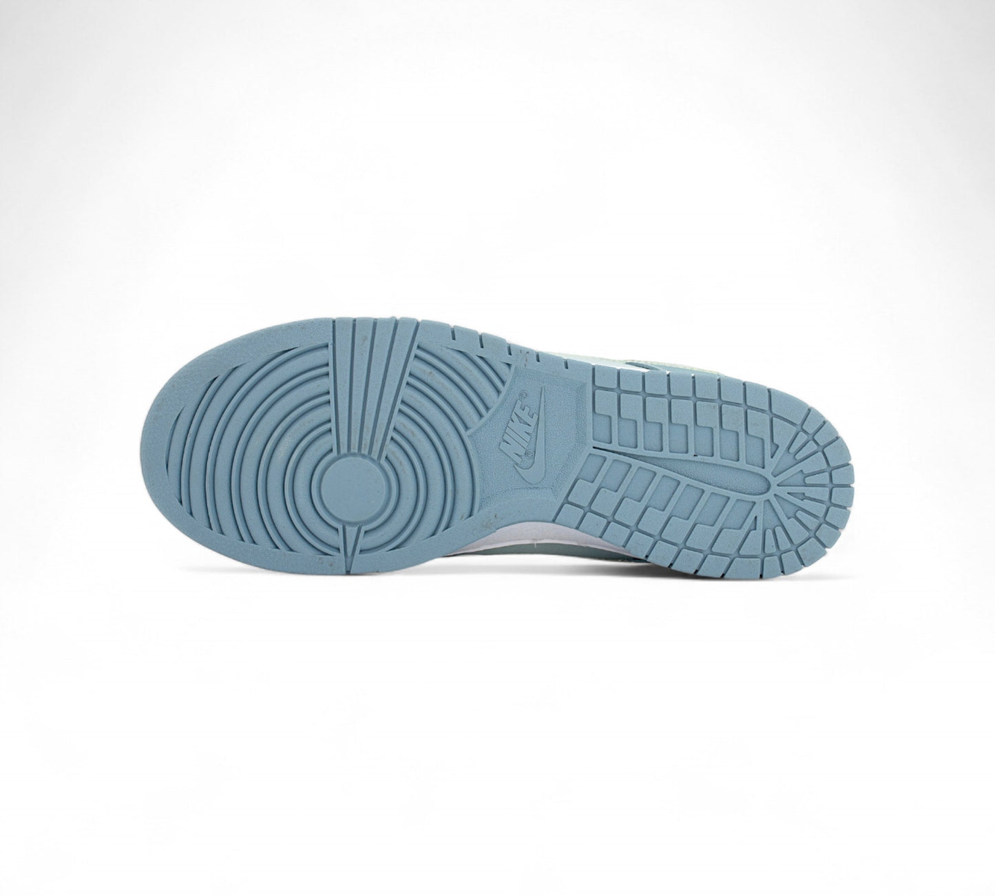 Nike Dunk Low "Aura Clear" NK