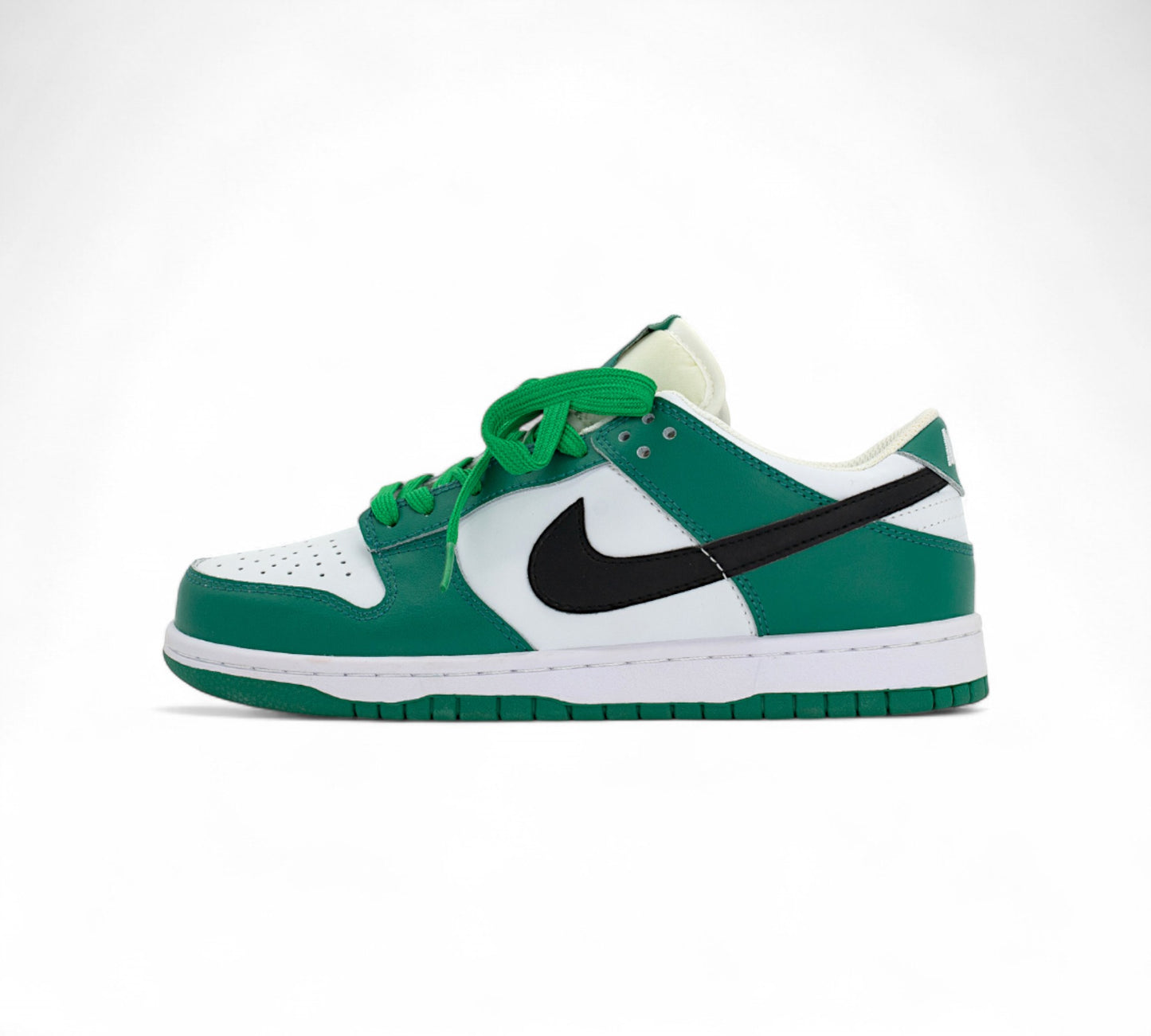 Nike Dunk Low Green Black Swoosh — купить кроссовки Nike в Алматы | GAMEOVERSHOP