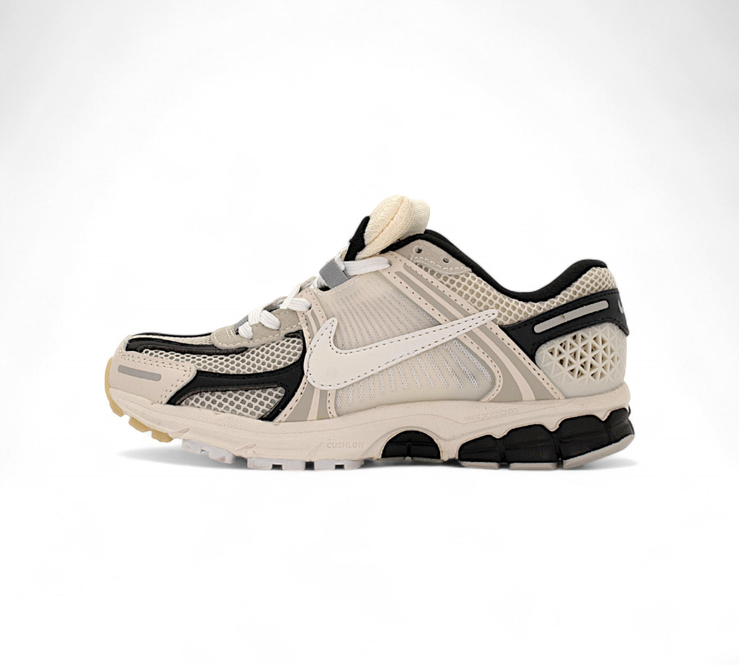 Zoom Vomero 5 White Black In