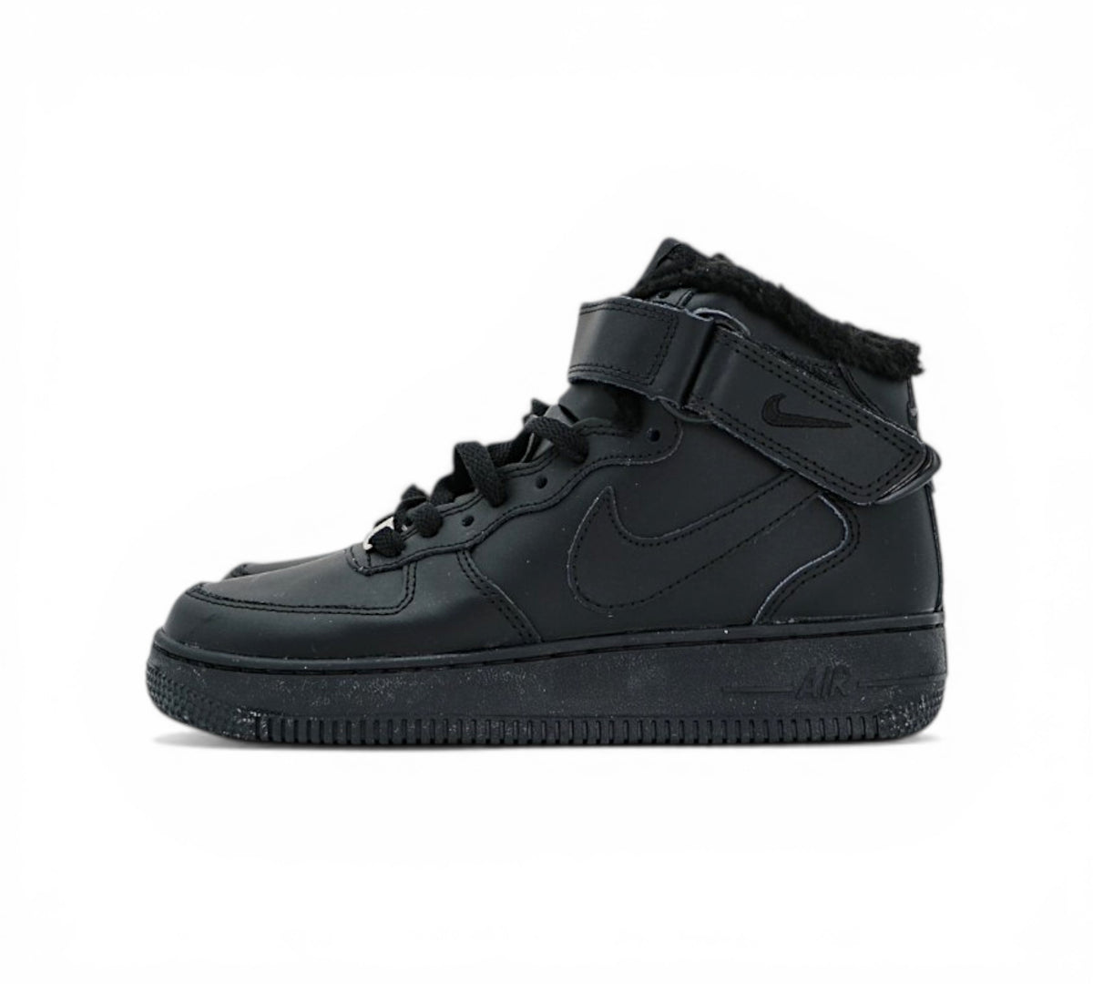 Nike Air Force 1 Mid Winter Black