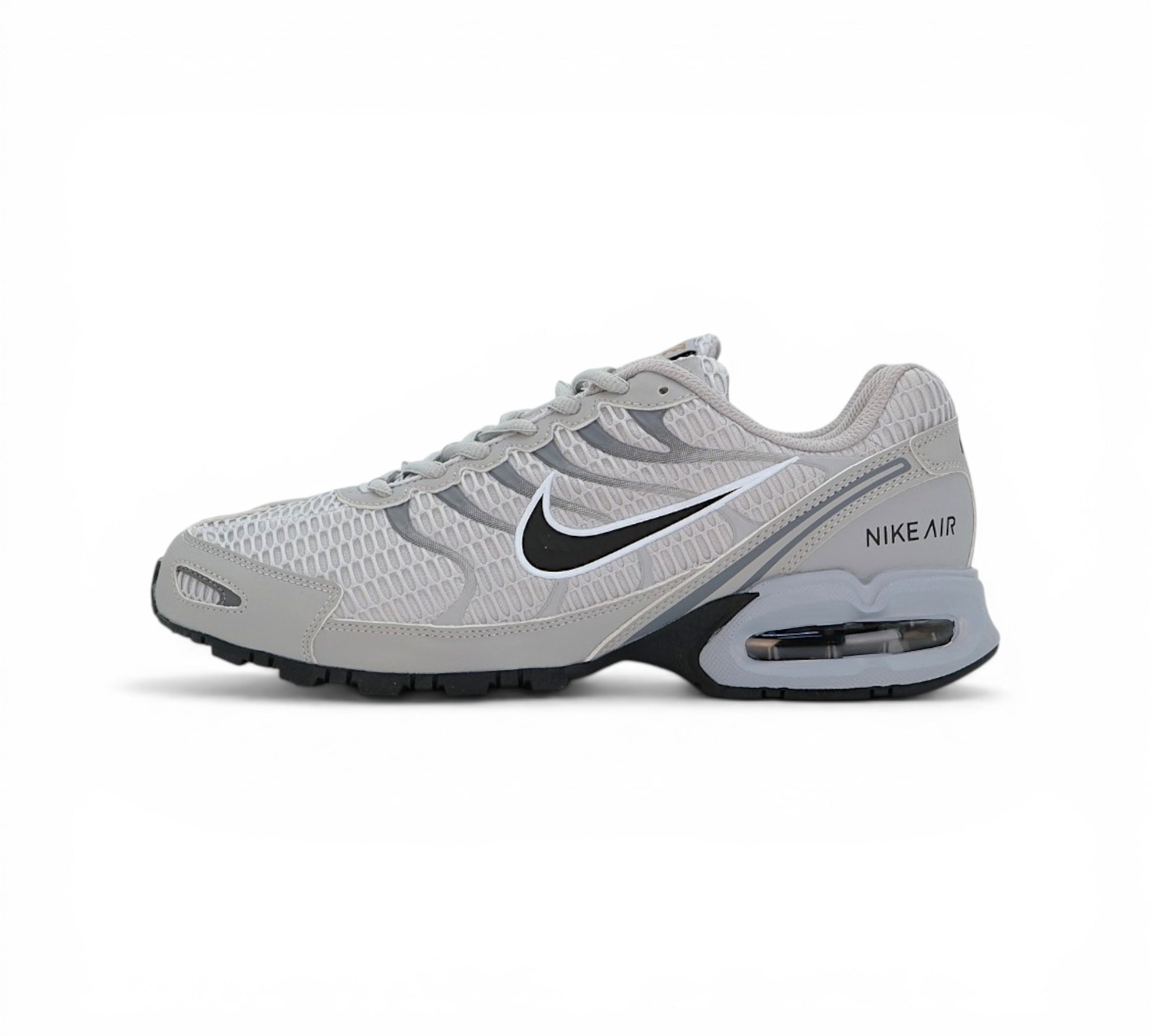 Кроссовки Nike Air Max Torch 4, серебристые, вид сбоку