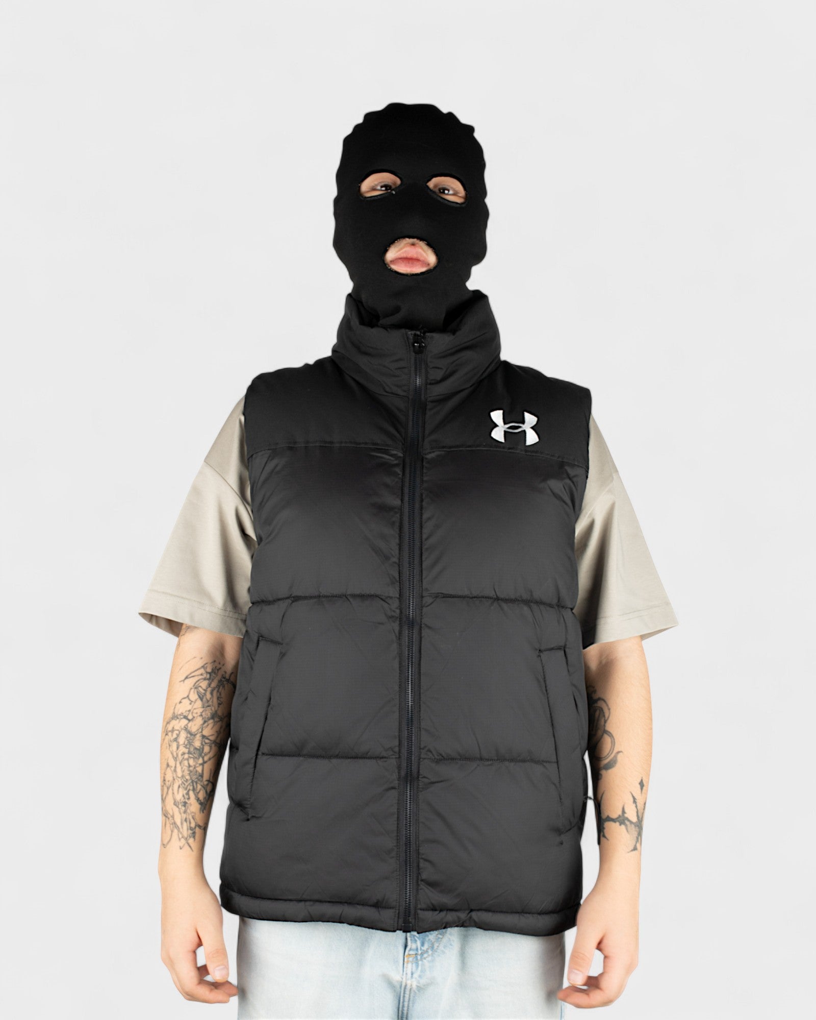Жилетка Under Armour 666 Black M — купить куртку Under Armour в Алматы | GAMEOVERSHOP