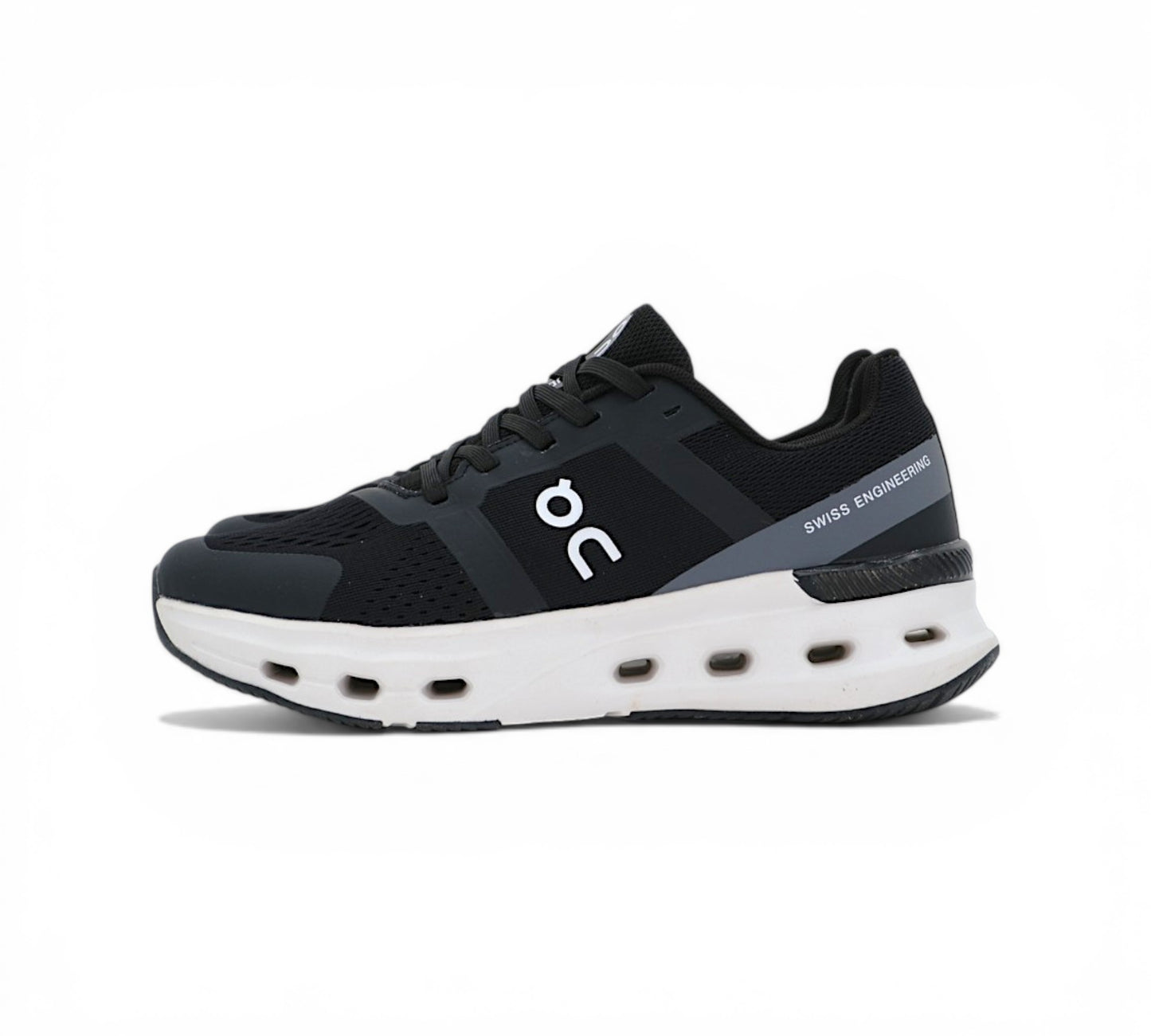 On Cloudpulse Black White