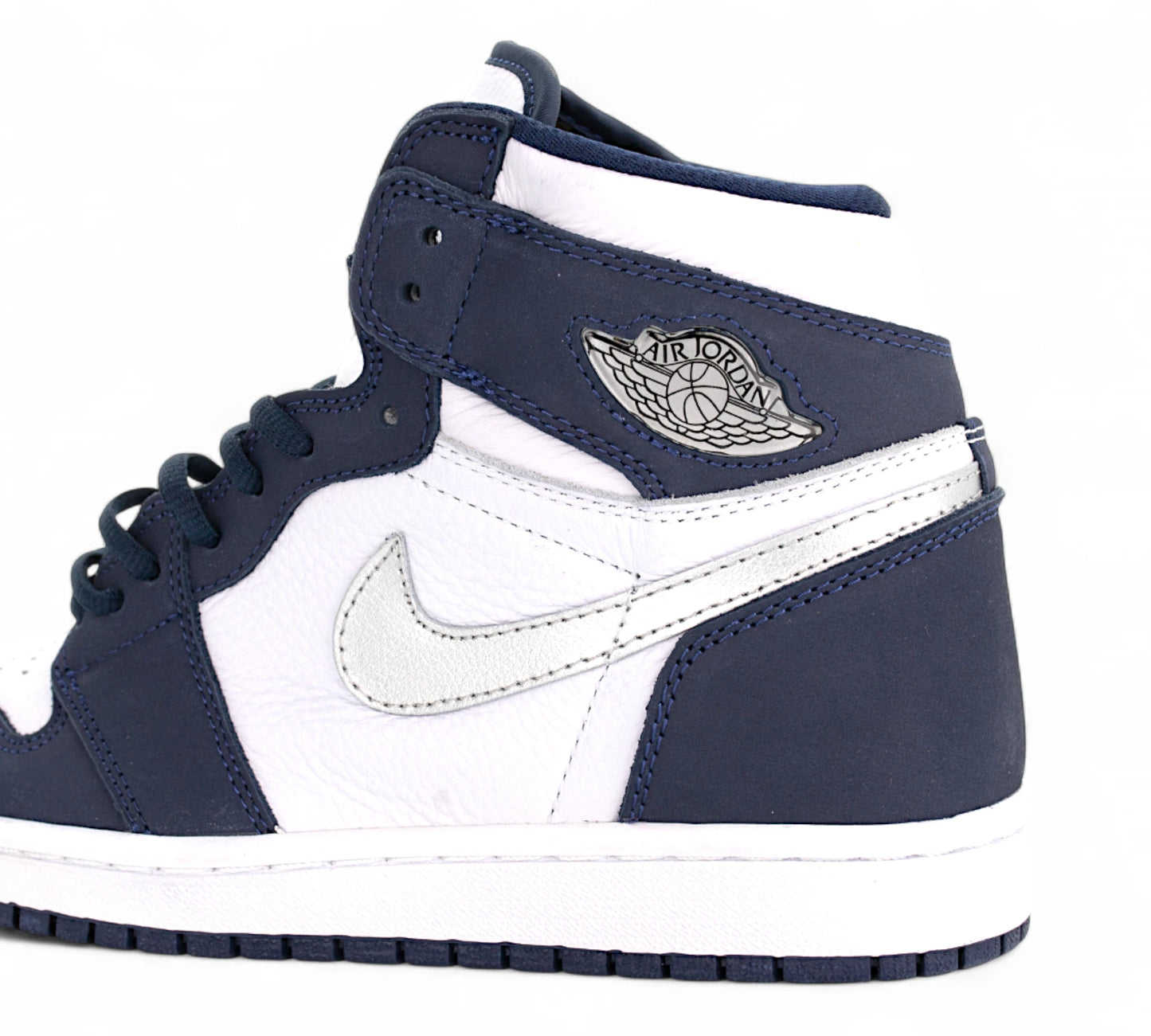 Air Jordan 1 Retro High OG “Dark-Blue/White/Silver – Skyline” Z