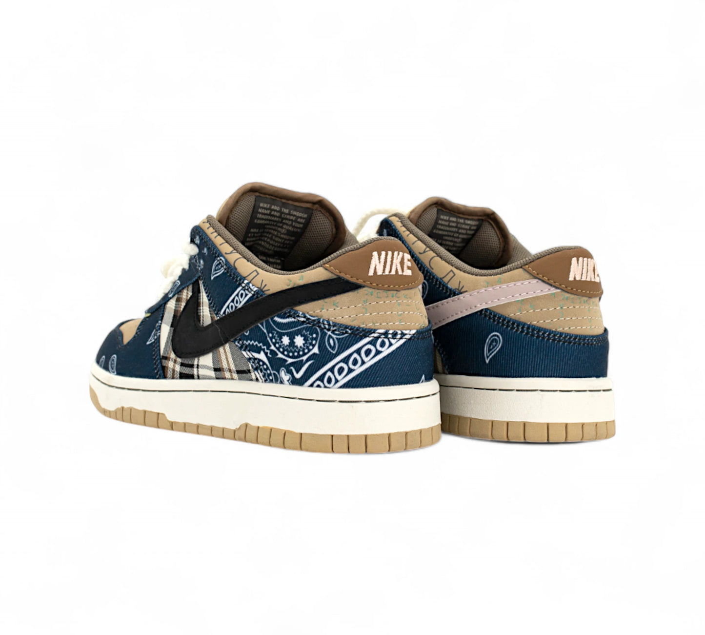 Nike SB Dunk Low PRM QS Black Parachute Beige Z