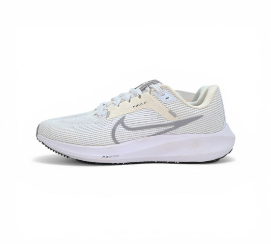Nike Air Zoom Pegasus 40 White