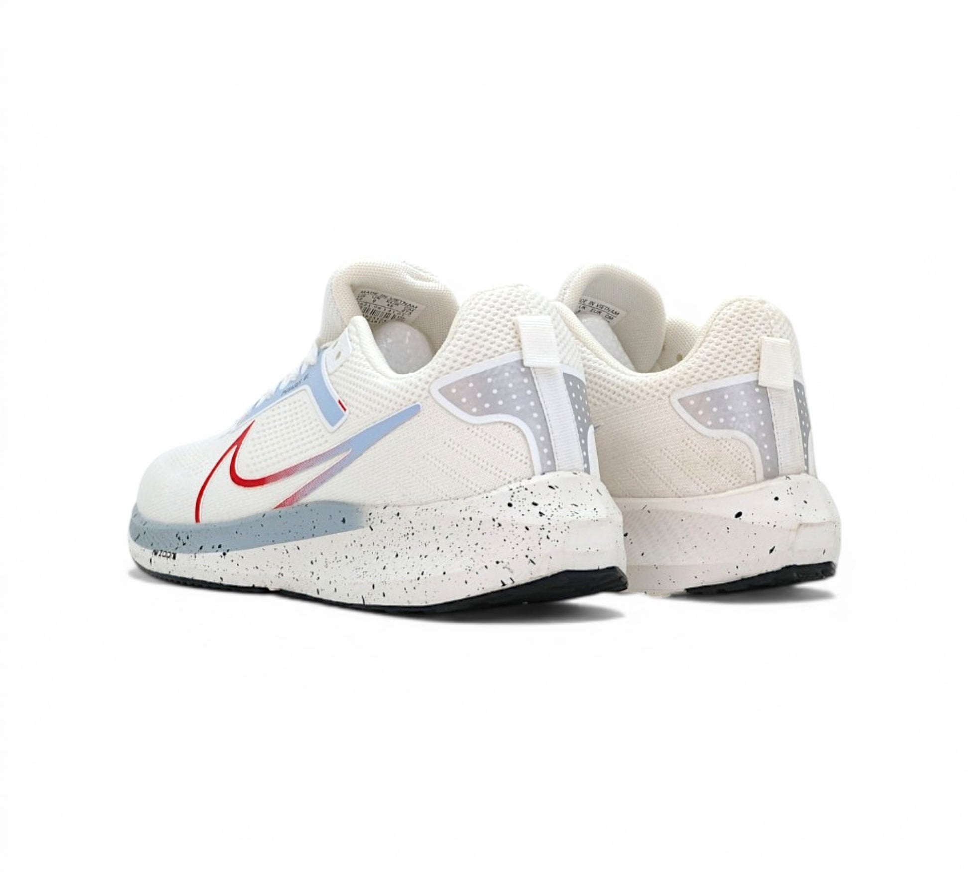 Кроссовки Nike Zoom Pegasus 40, белые с красным, вид сбоку