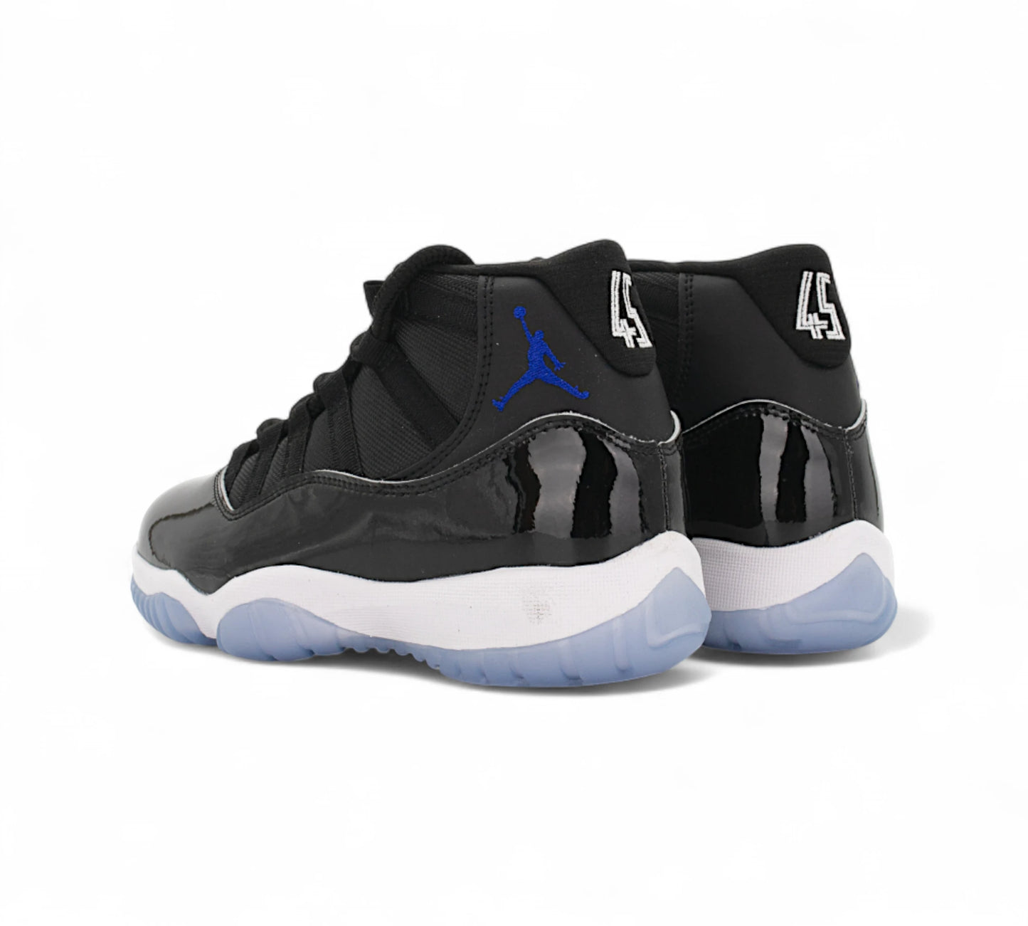 Air Jordan 11 Retro “Black/White/Blue – Cosmic Flow” Z