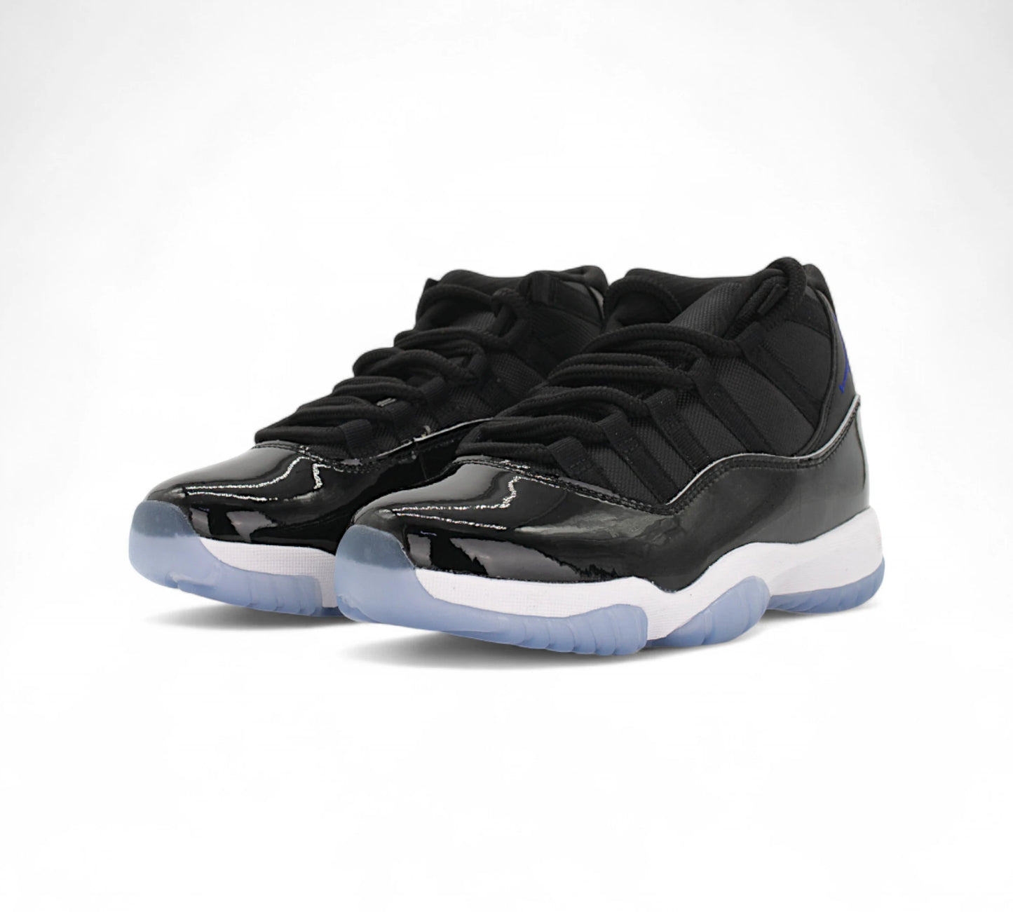 Air Jordan 11 Retro “Black/White/Blue – Cosmic Flow” Z
