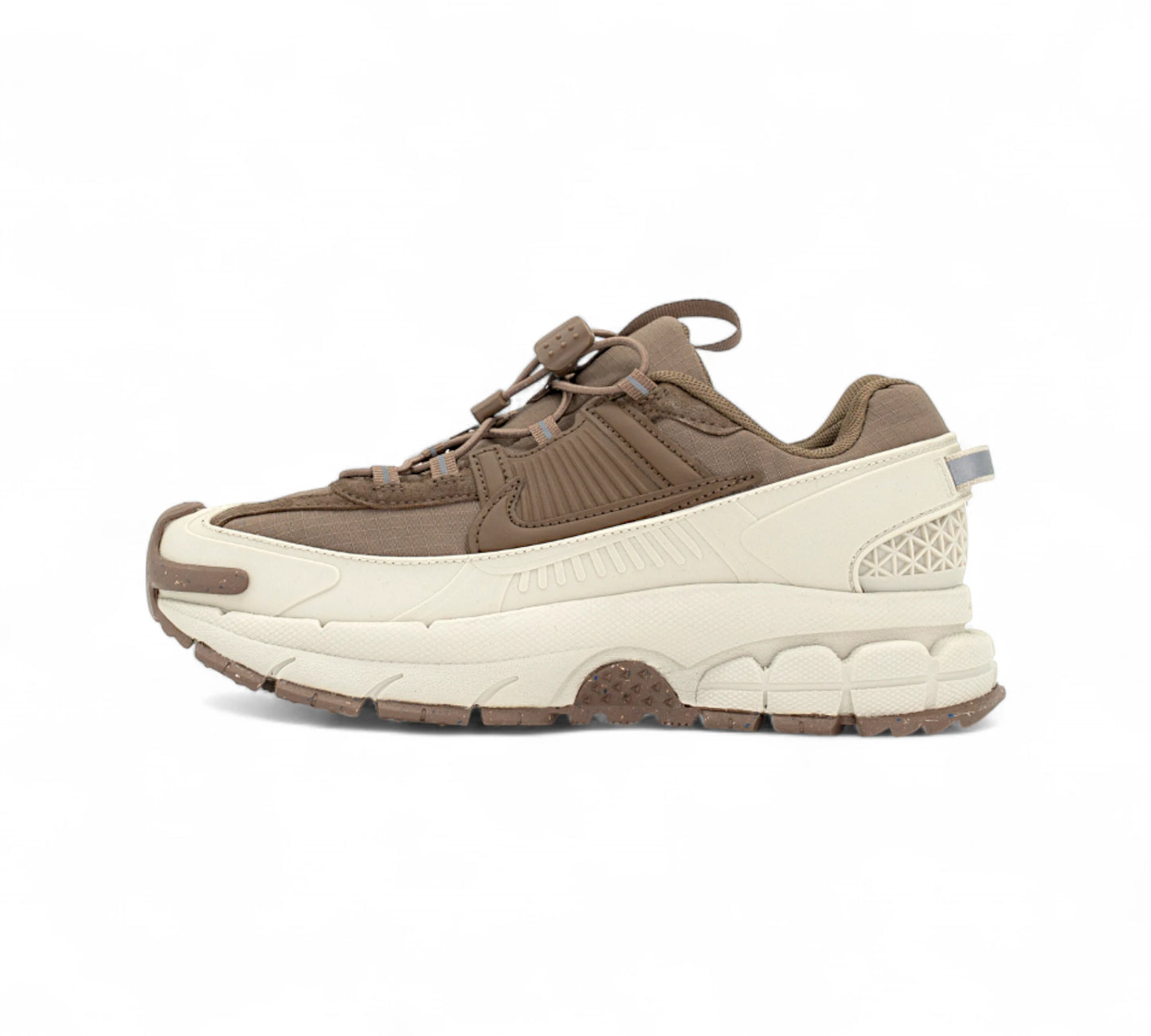 Nike Zoom Vomero Roam - “Sand Drift” Z