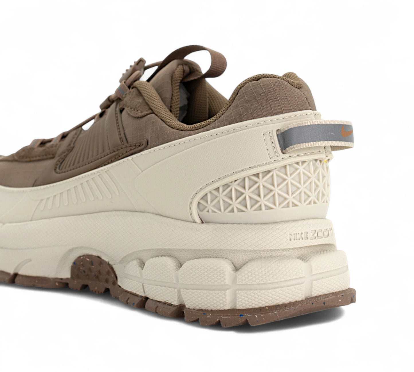 Nike Zoom Vomero Roam - “Sand Drift” Z