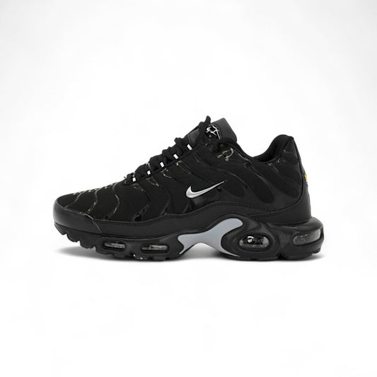 Air Max Triple Black, White Swoosh Termo Z