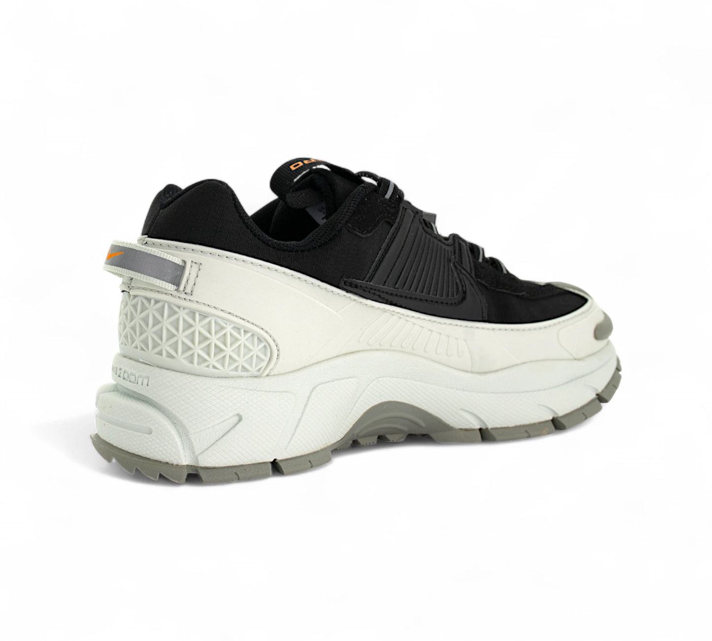 Nike Zoom Vomero Roam - “Street Armor” Z