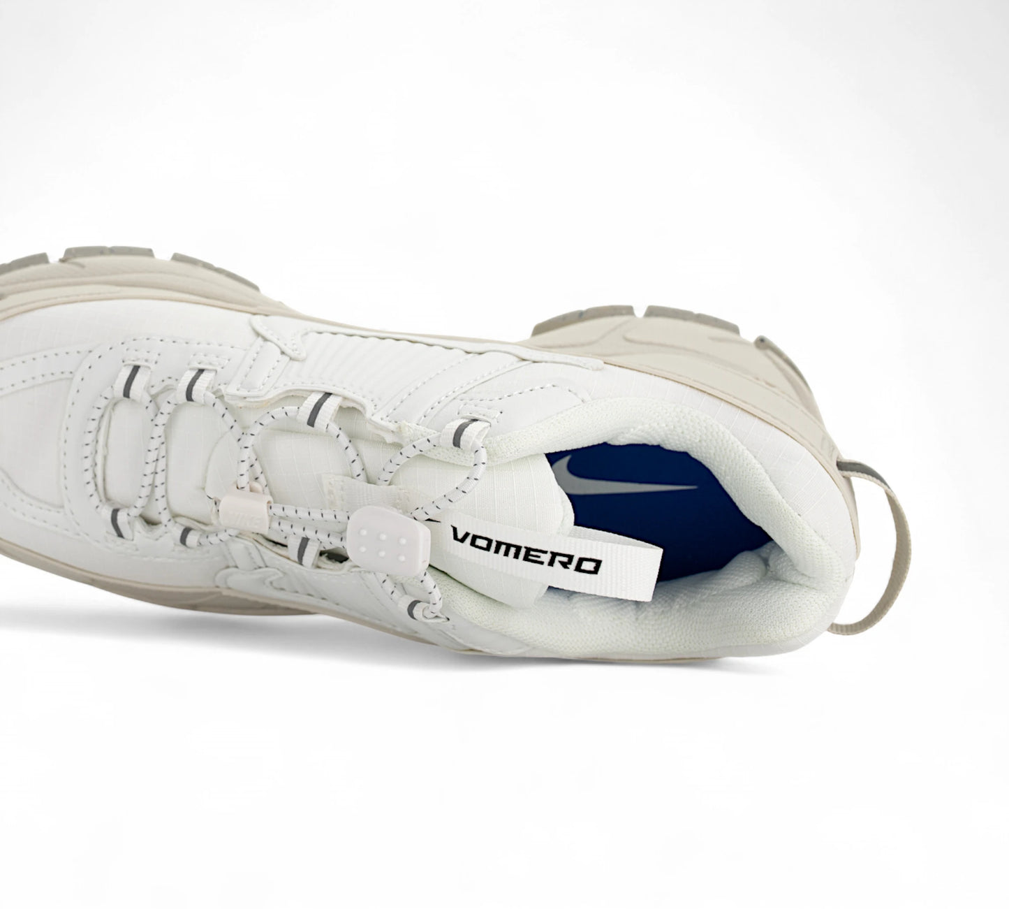 Nike Zoom Vomero Roam - “Whiteout” Z