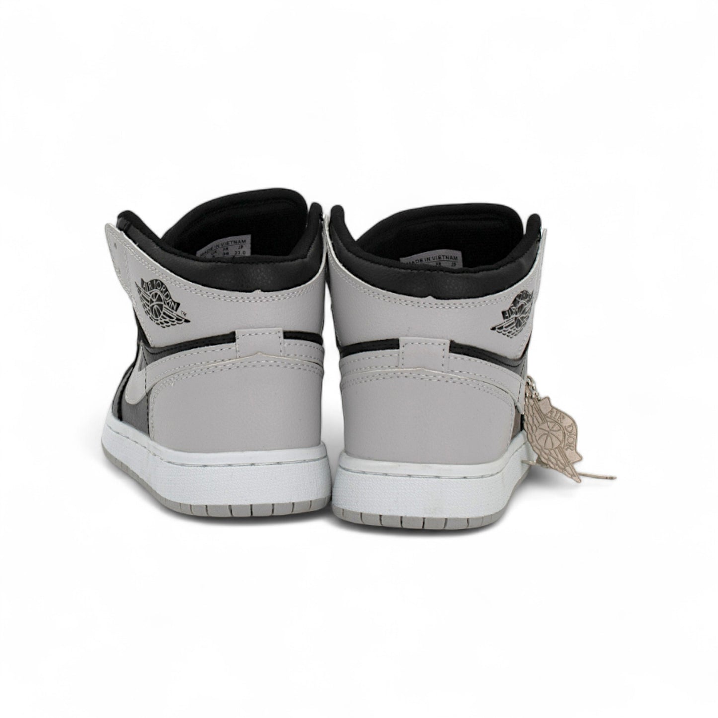 Nike Air Jordan 1 Mid Shadow — купить кроссовки Jordan в Алматы фото 4 | GAMEOVERSHOP