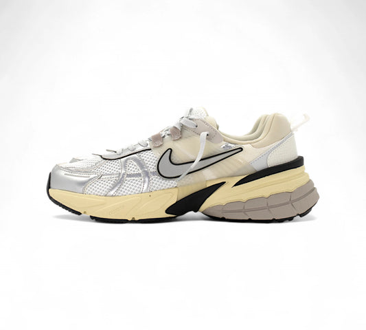 Nike V2K Run trainers — купить кроссовки Nike в Алматы | GAMEOVERSHOP