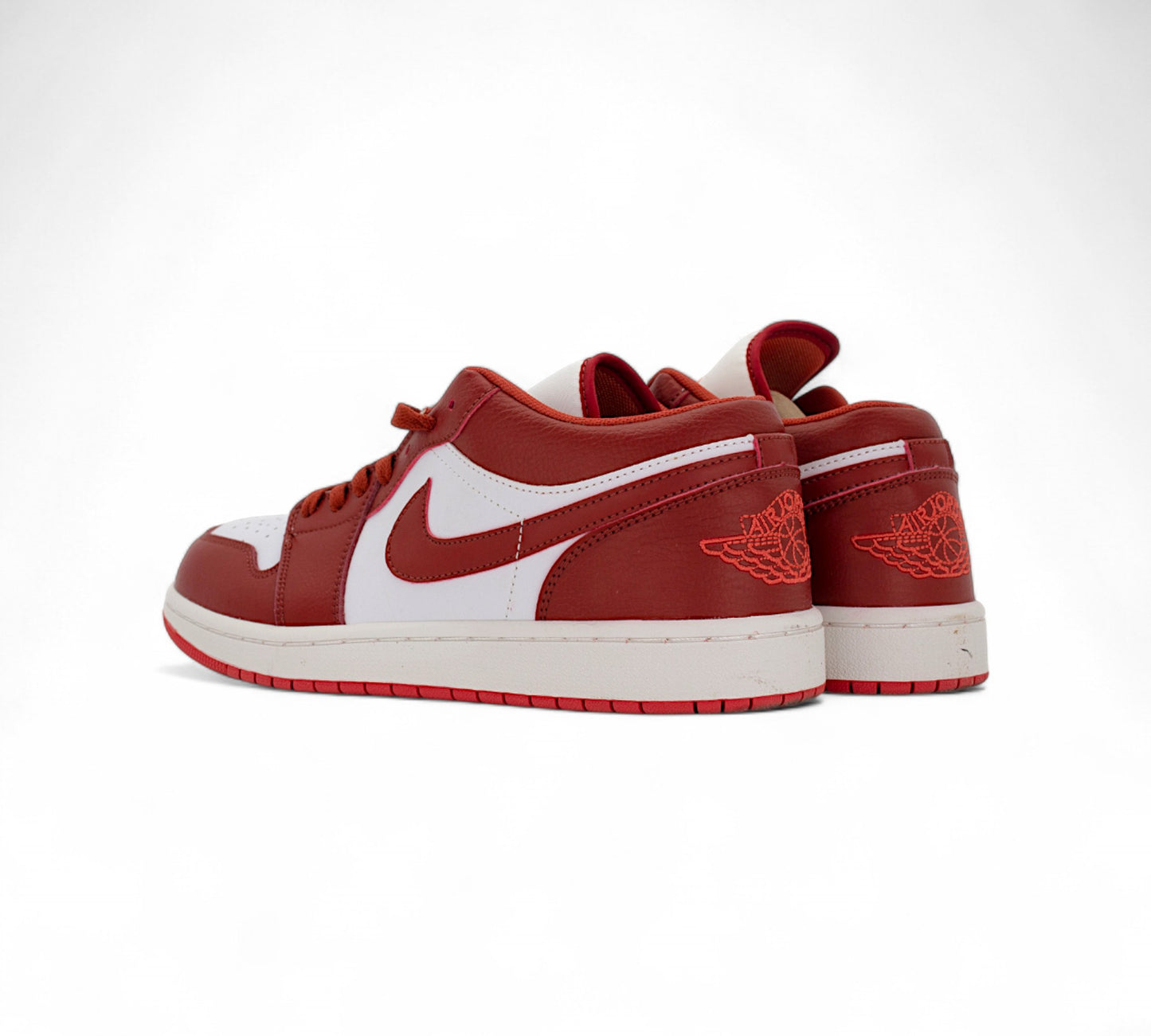 Nike Dunk Low Red White In