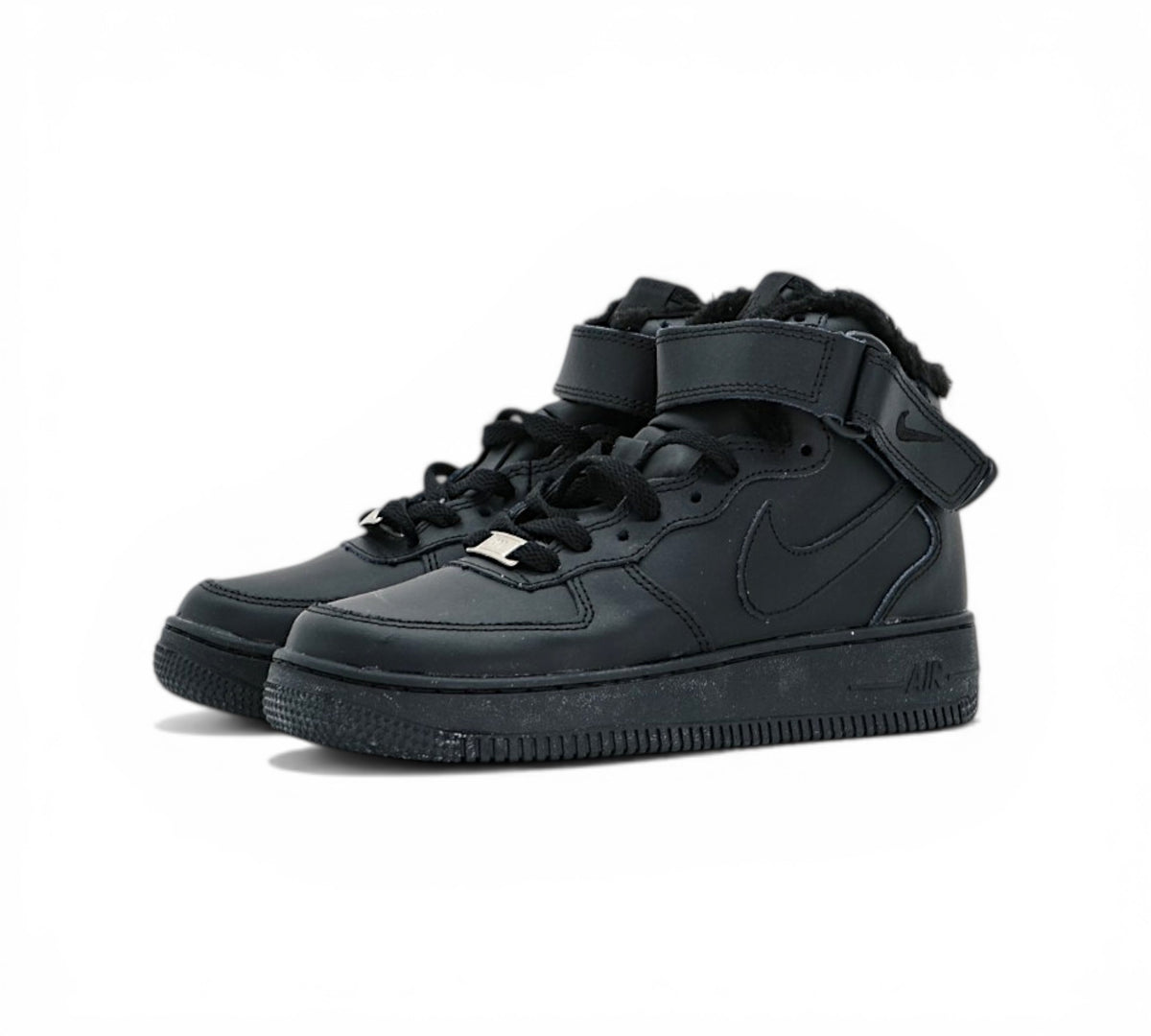 Nike Air Force 1 Mid Winter Black