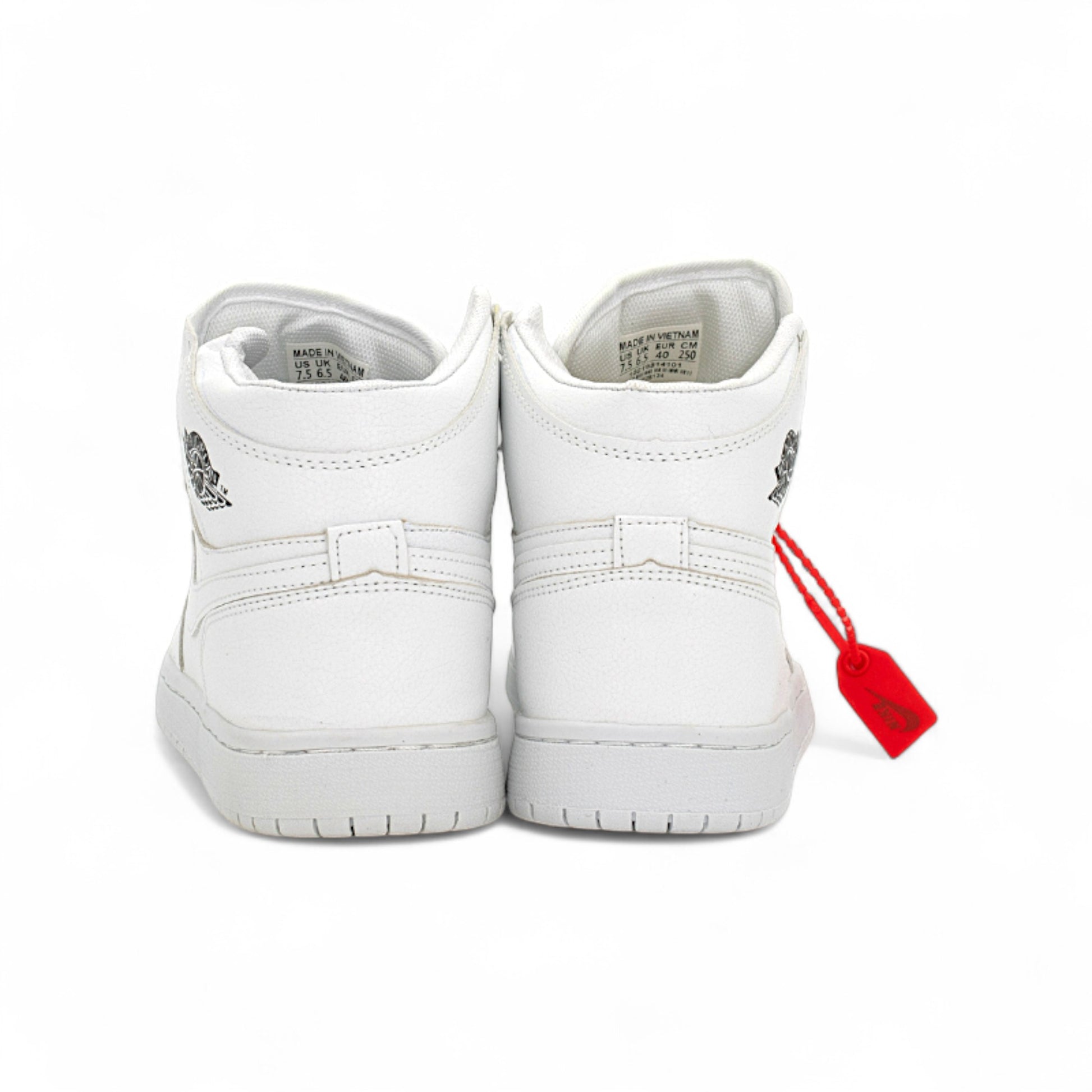 Air Jordan 1 Mid "Triple White" — купить кроссовки Jordan в Алматы фото 4 | GAMEOVERSHOP