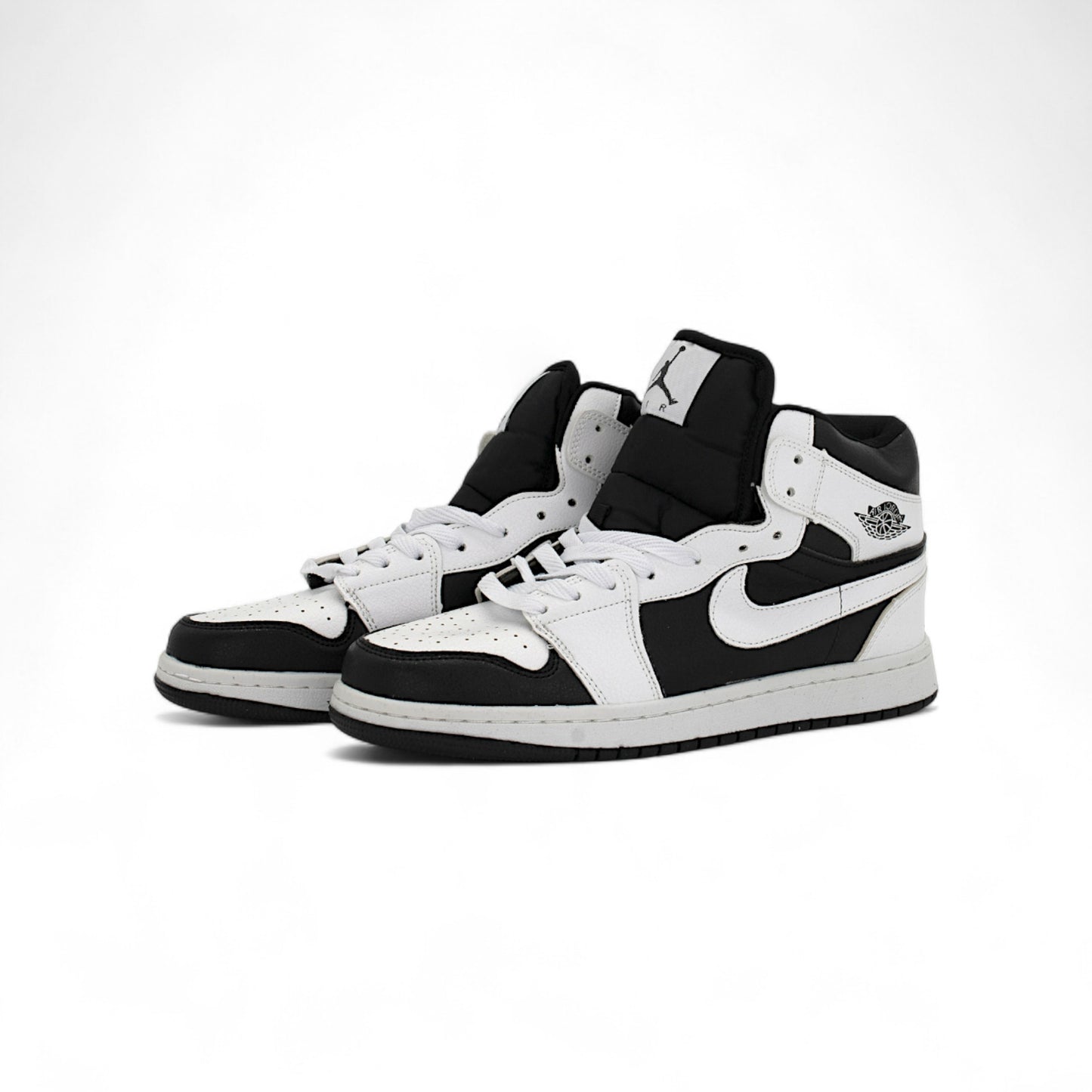 Air Jordan 1 Mid "Inverse-Panda — купить кроссовки Jordan в Алматы фото 2 | GAMEOVERSHOP