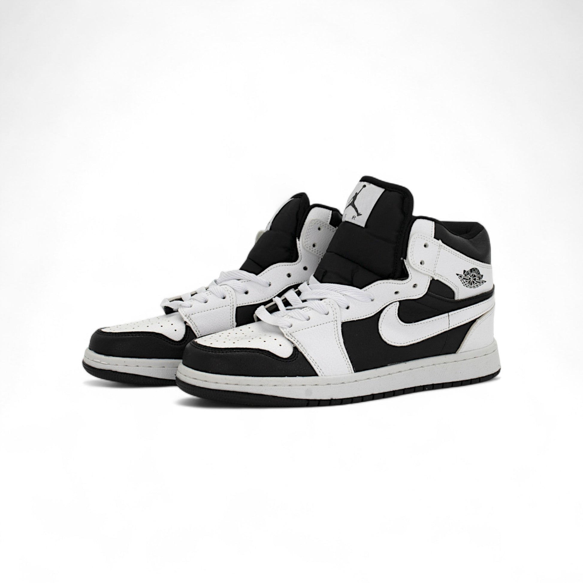 Air Jordan 1 Mid "Inverse-Panda — купить кроссовки Jordan в Алматы фото 2 | GAMEOVERSHOP