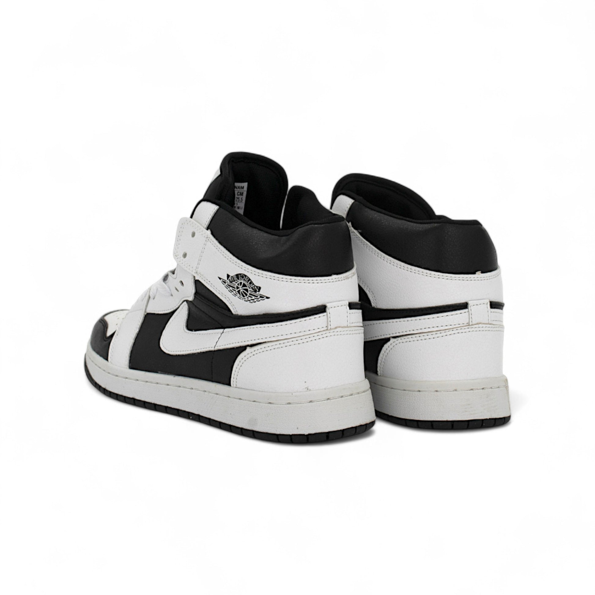 Air Jordan 1 Mid "Inverse-Panda — купить кроссовки Jordan в Алматы фото 3 | GAMEOVERSHOP