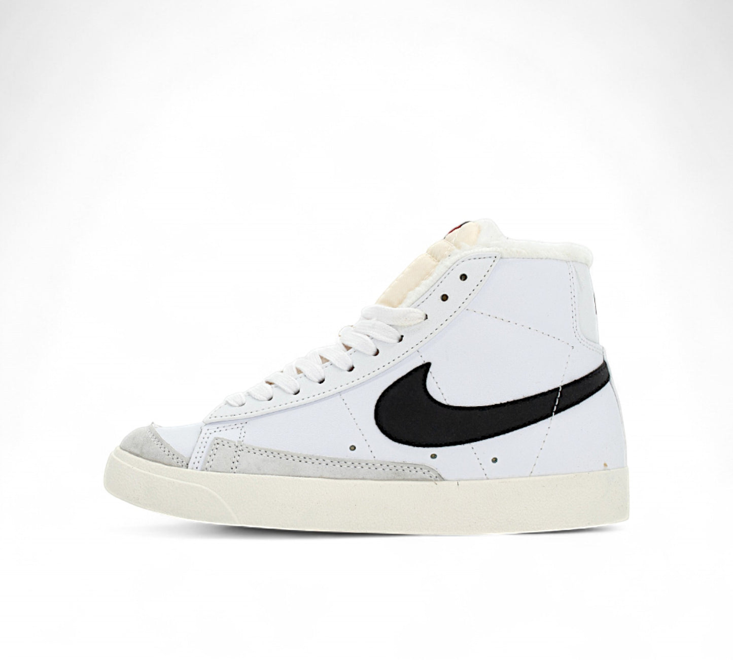 Nike Blazer Mid 77 Vintage White Black Fur K
