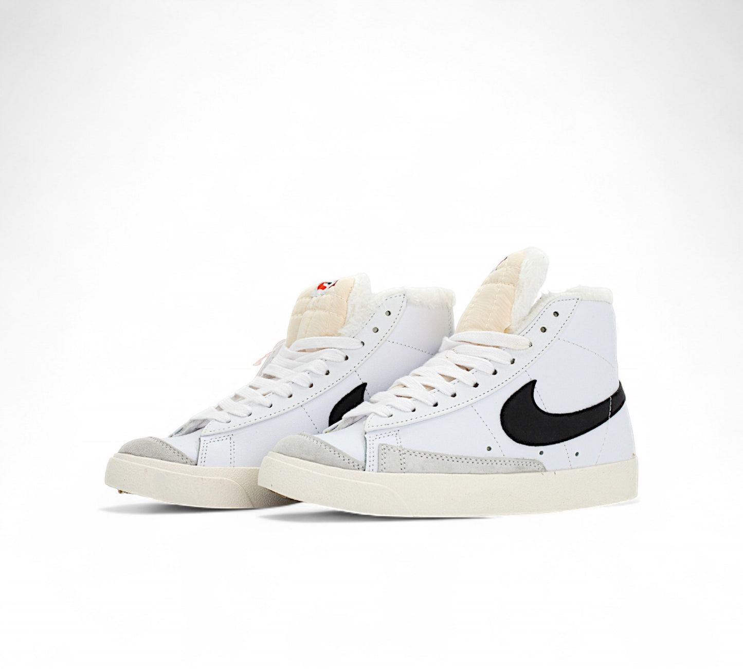 Nike Blazer Mid 77 Vintage White Black Fur K