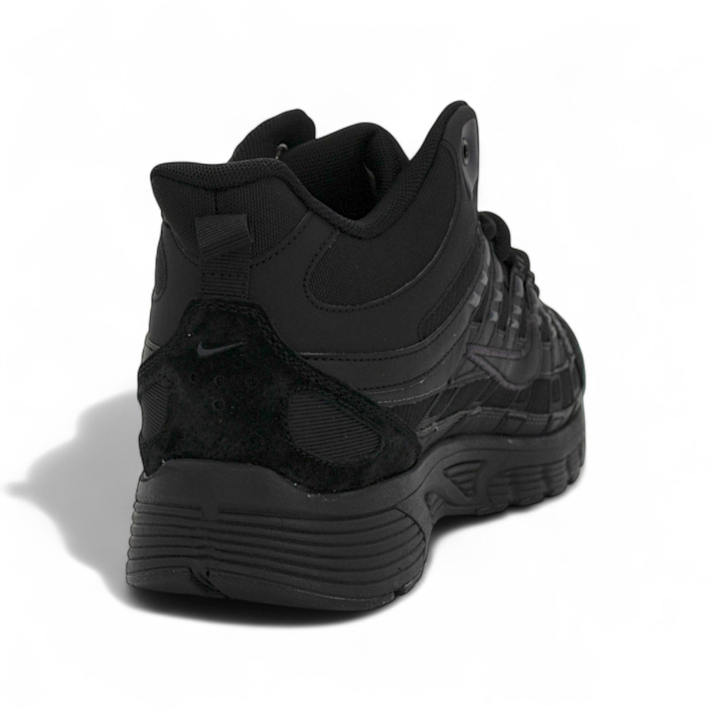 Nike P-6000 MID All-Black Z