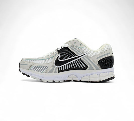 Nike Zoom Vomero 5 SP White Black In