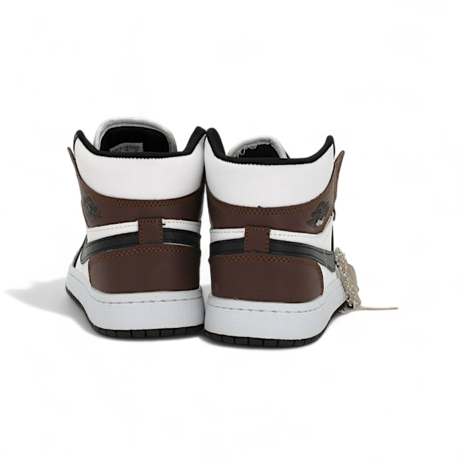 Nike Air Jordan 1 Retro High Mocha Shadow — купить кроссовки Jordan в Алматы фото 10 | GAMEOVERSHOP