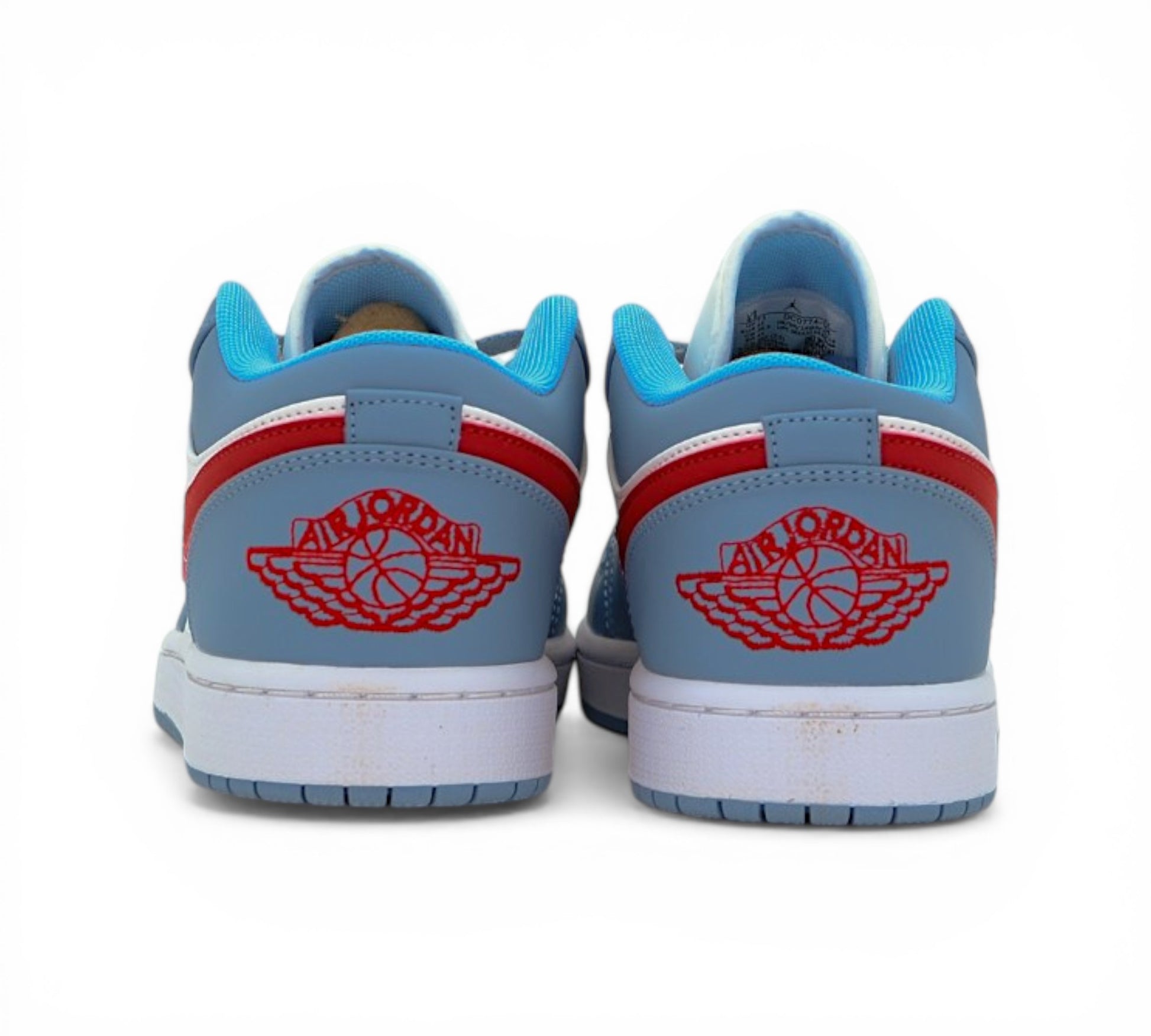 Кроссовки Nike Air Jordan 1 Low, голубые с красным, боковой ракурс