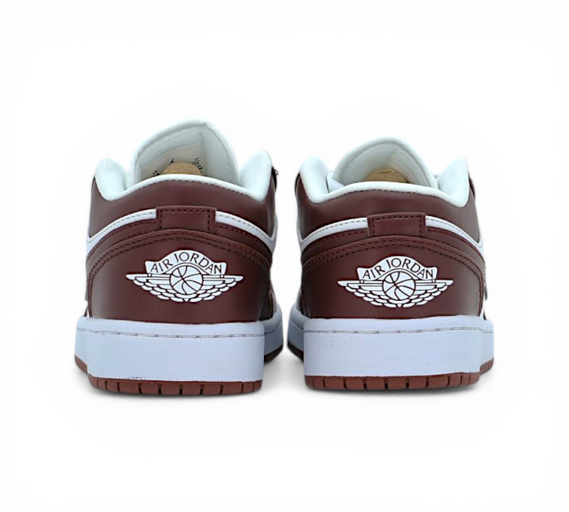 Кроссовки Nike Air Jordan, бело-бордовые, боковой ракурс