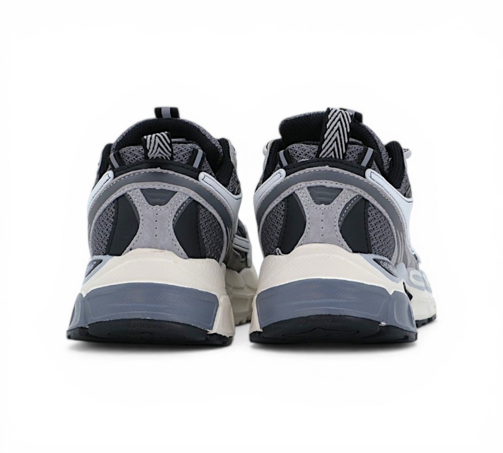 Кроссовки Off-White ODSY-1000, серые, вид сбоку
