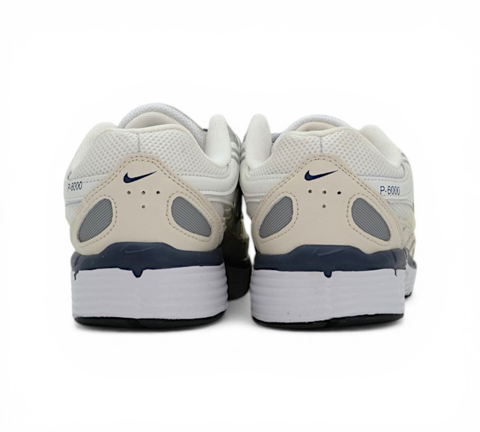 Кроссовки Nike P-6000, бежевые с темно-синим, вид сбоку
