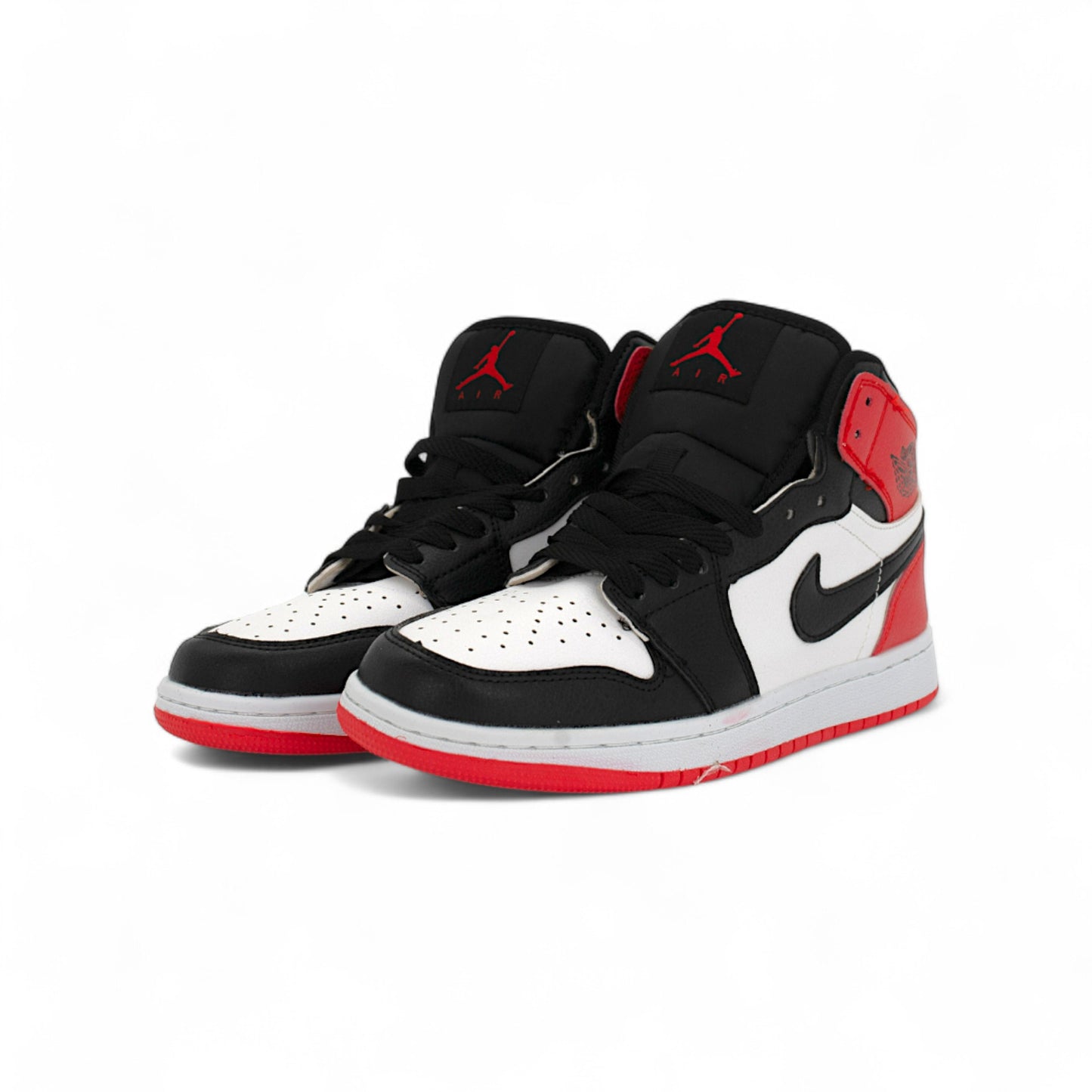 Air Jordan 1 Mid "Black/White/Red" — купить кроссовки Jordan в Алматы фото 2 | GAMEOVERSHOP