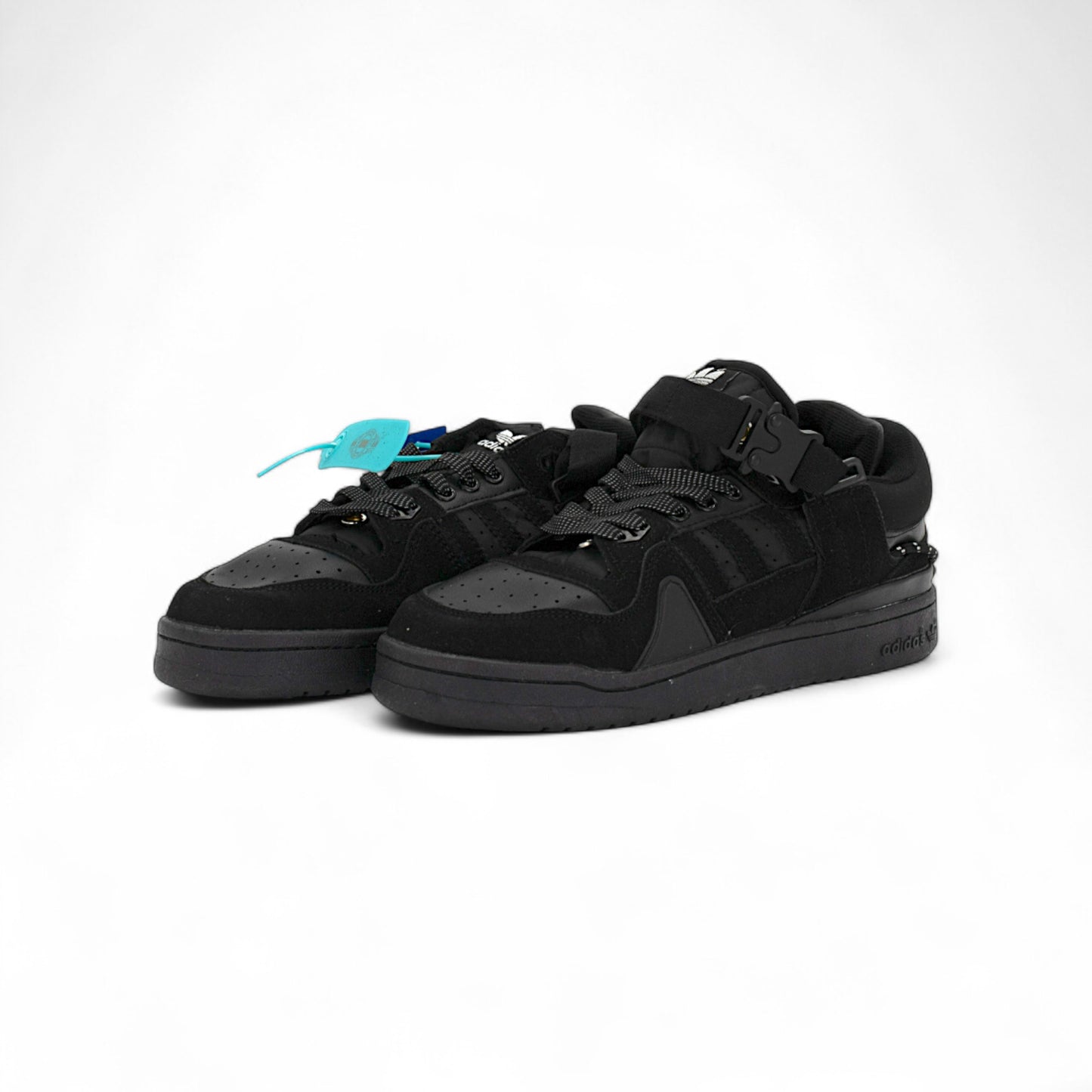 Adidas Forum Low "Triple Black" — купить кроссовки Adidas в Алматы фото 2 | GAMEOVERSHOP