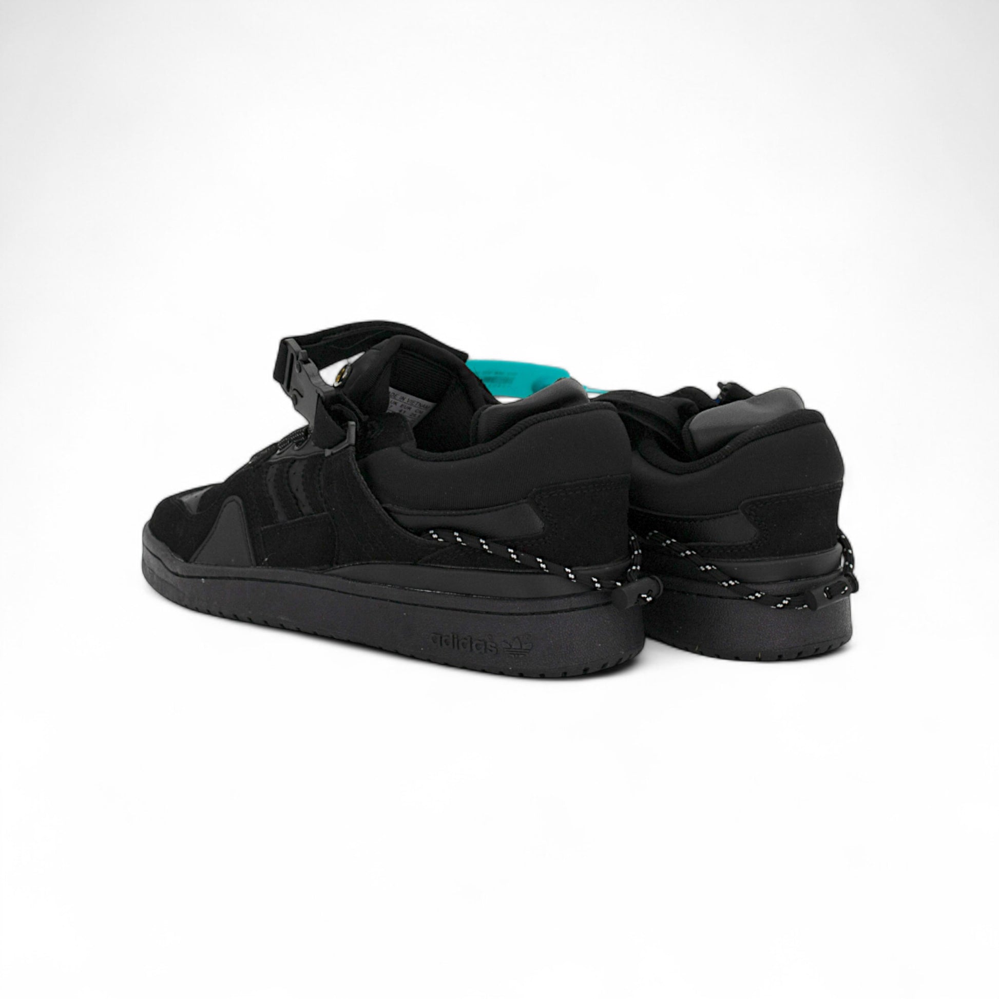 Adidas Forum Low "Triple Black" — купить кроссовки Adidas в Алматы фото 5 | GAMEOVERSHOP
