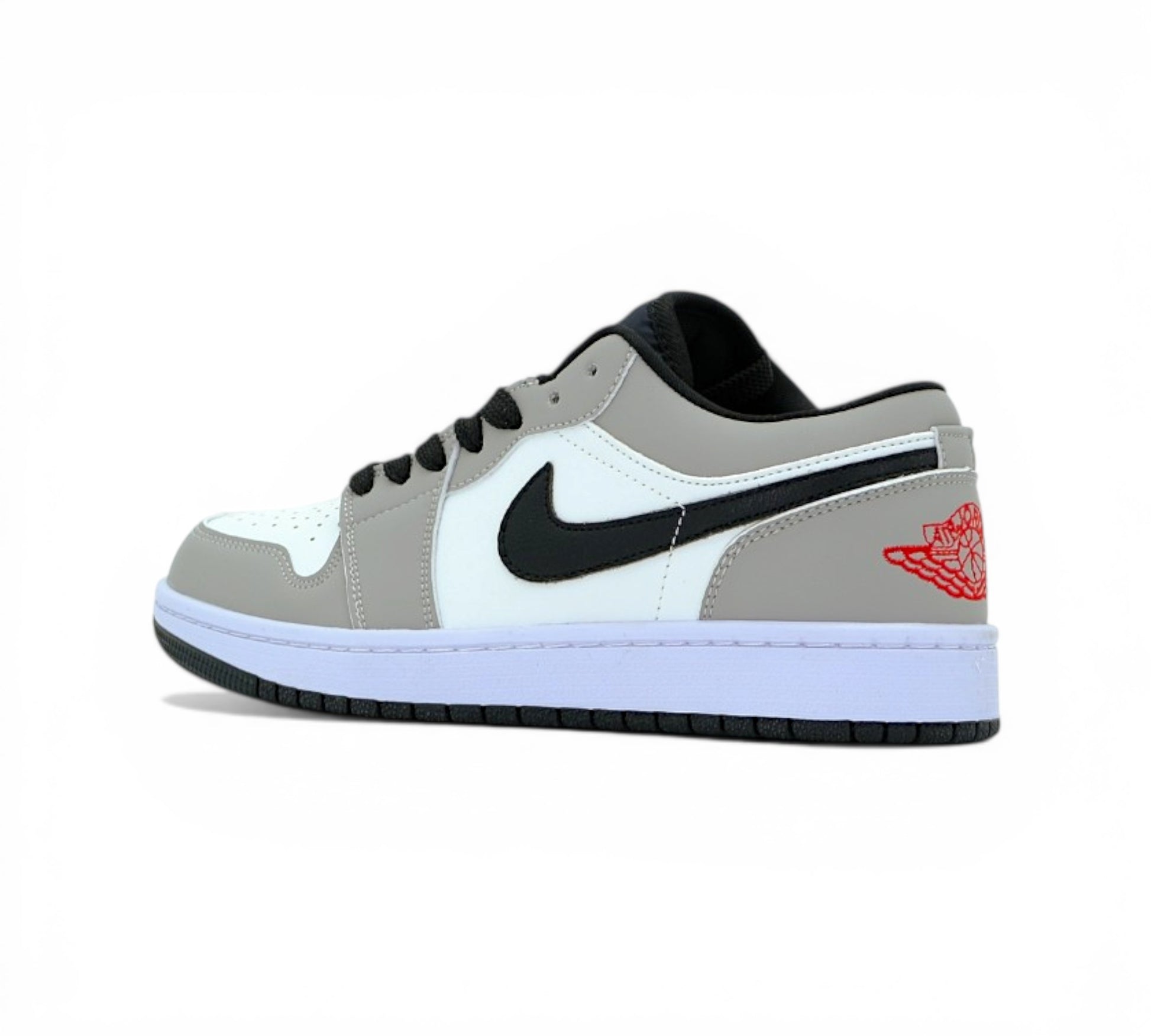 Кроссовки Jordan Air Jordan 1 Low серые белые черные, вид сбоку