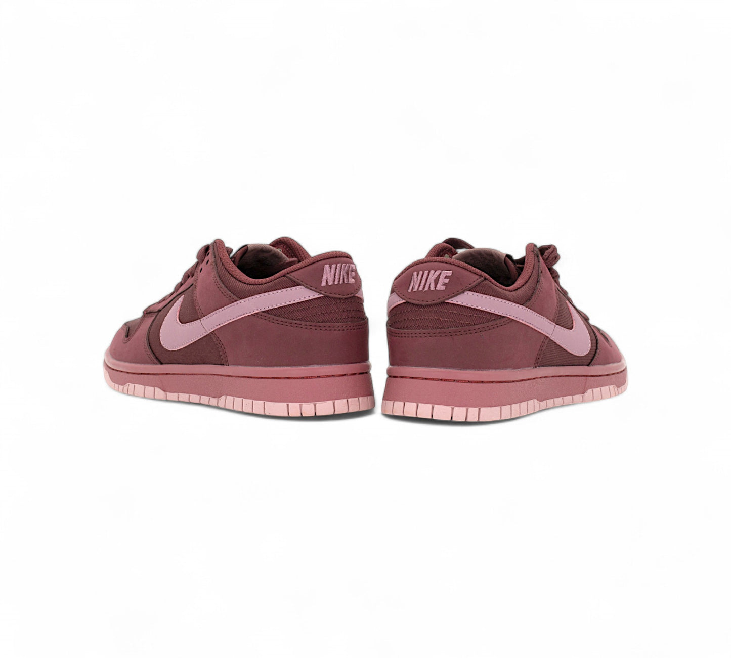 Nike Dunk Low Ruby Rush Z